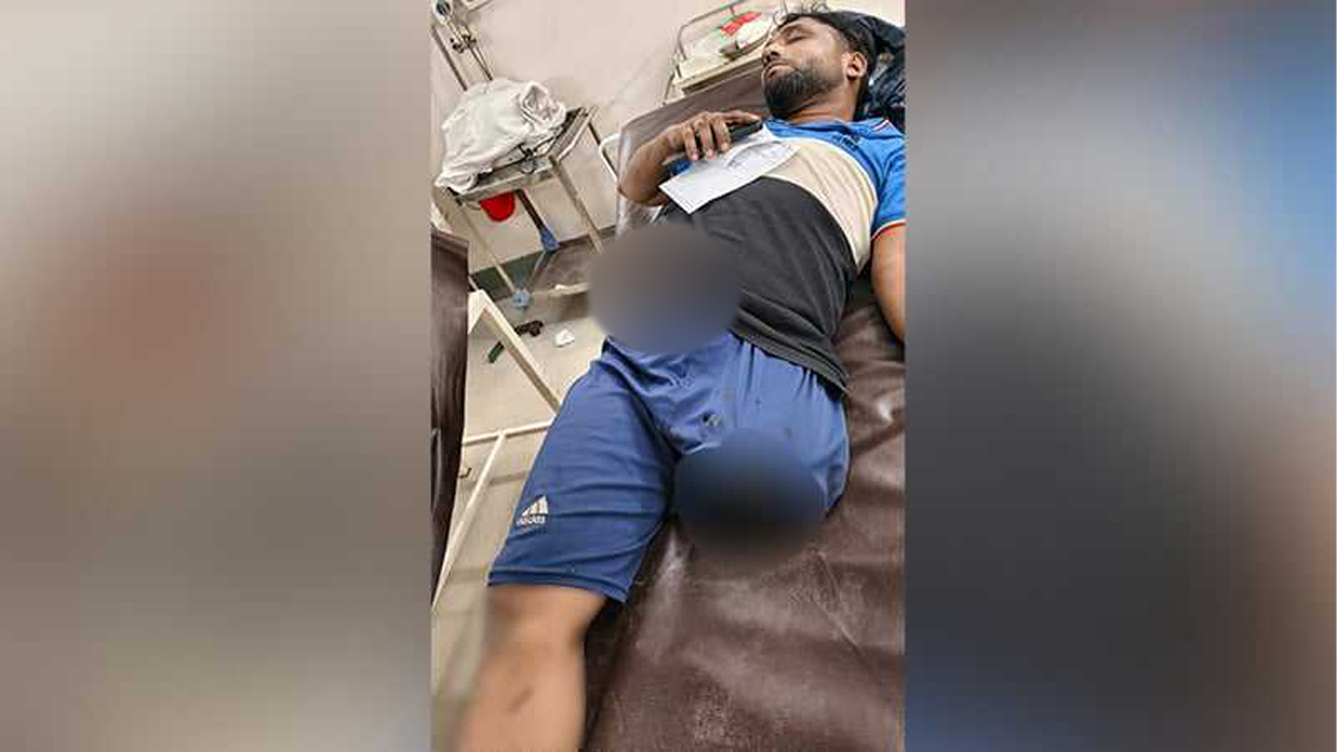 চট্টগ্রামে এবার গুলিবিদ্ধ হয়ে হাসপাতালে অটোরিকশা চালক