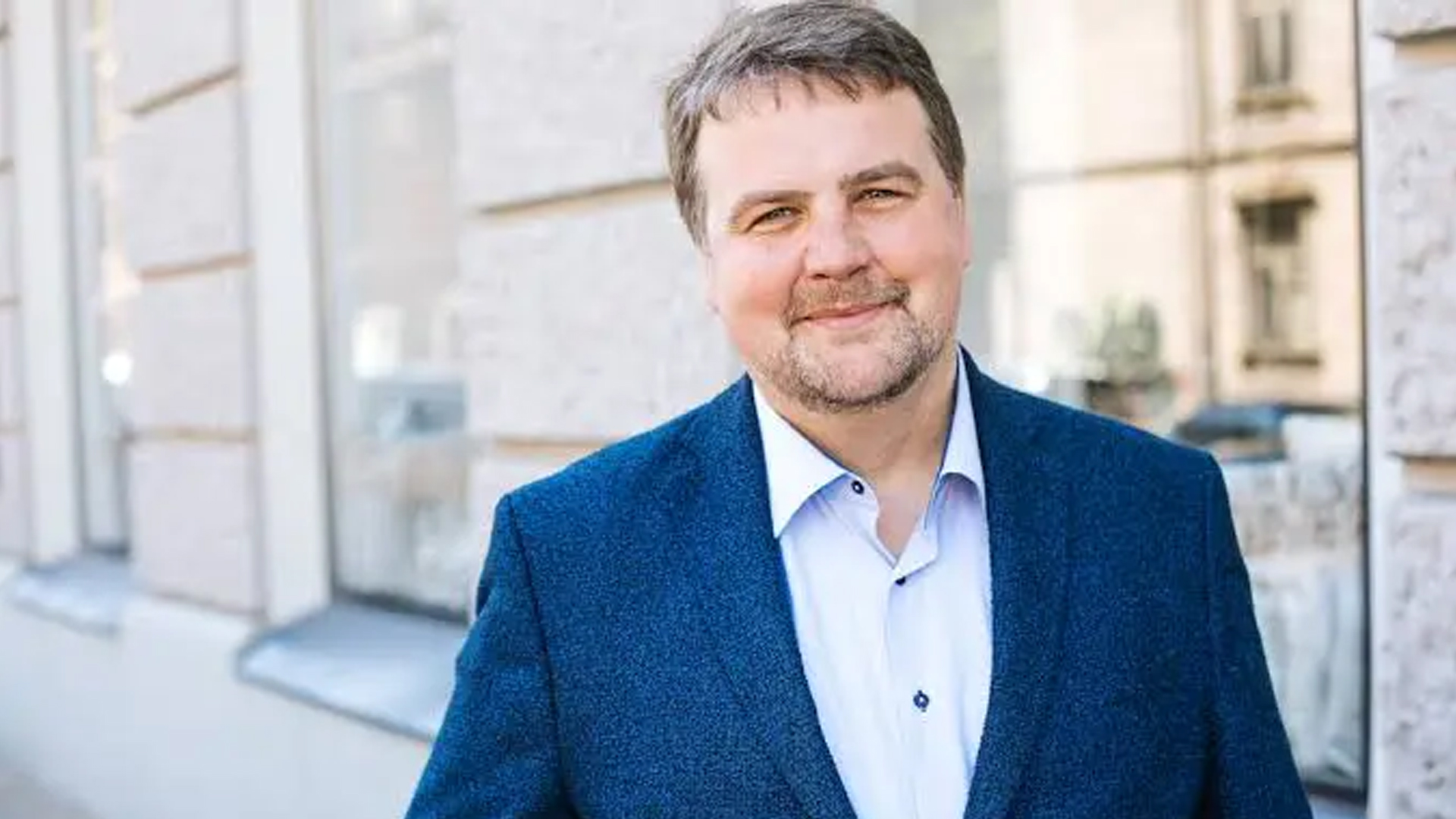 বাংলাদেশে ইইউ নির্বাচন পর্যবেক্ষণ মিশনের প্রধান ইভার্স ইজাবস - Bangla24.Top