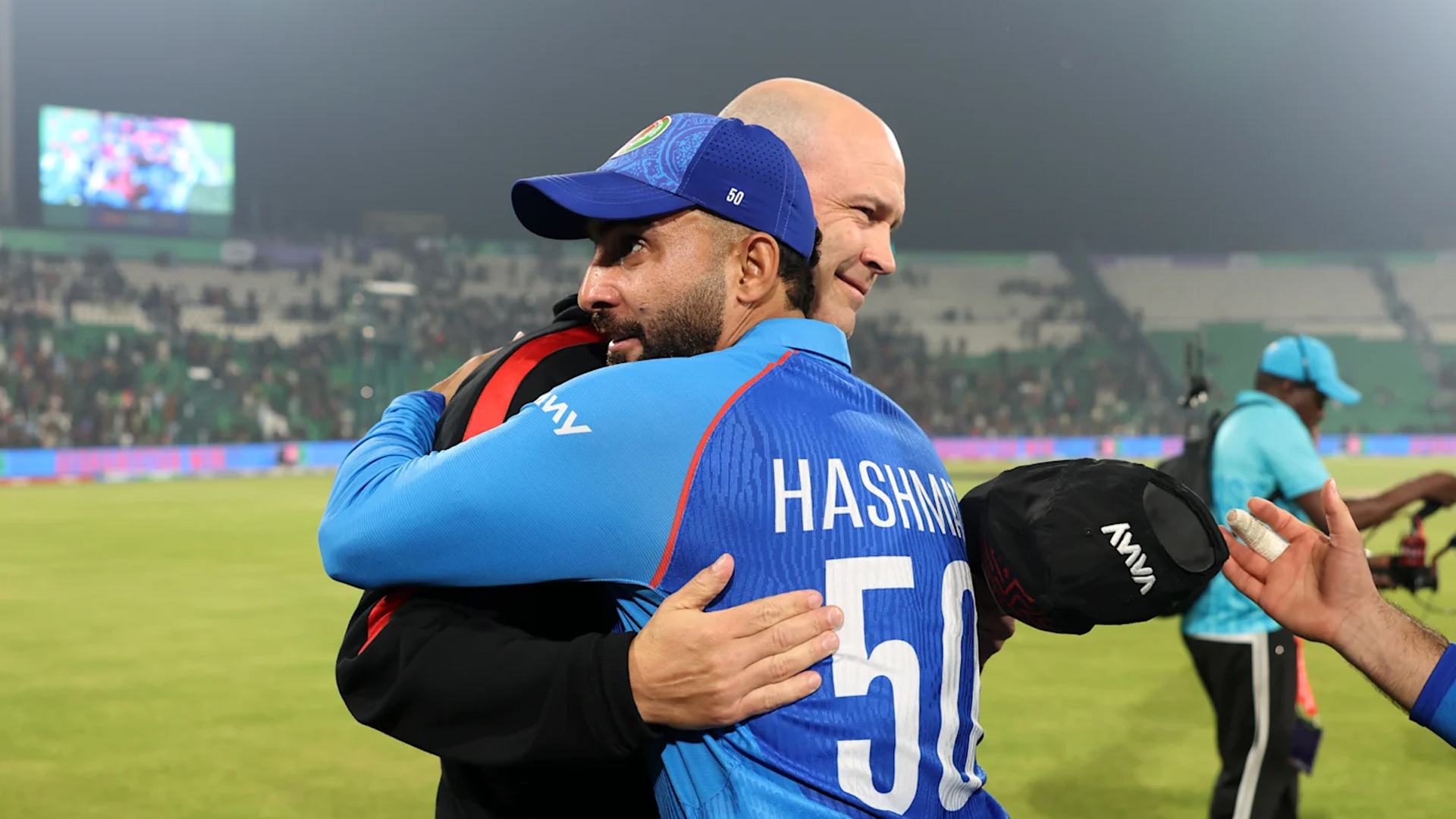 আফগানিস্তানের কোচের দায়িত্ব ছাড়ছেন ট্রট