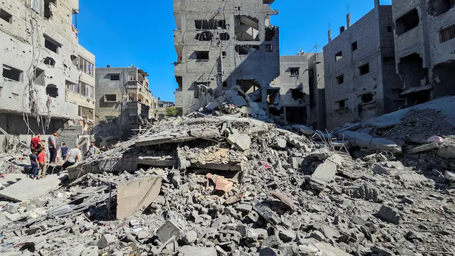 Katya Buzhinskaya porno VKontakte-da uy qurilishi mushuk