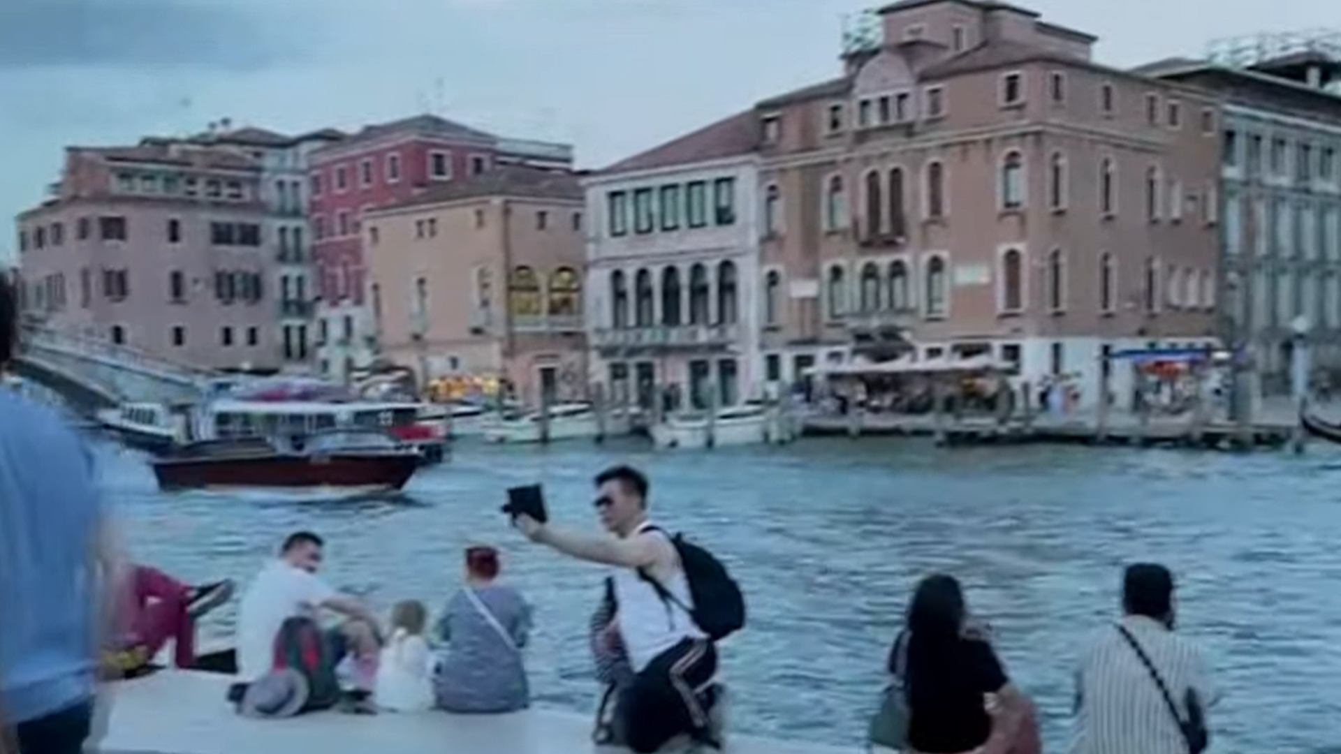 ইতালিতে বাড়ছে বিদেশি কোটিপতি, কারণ কী?