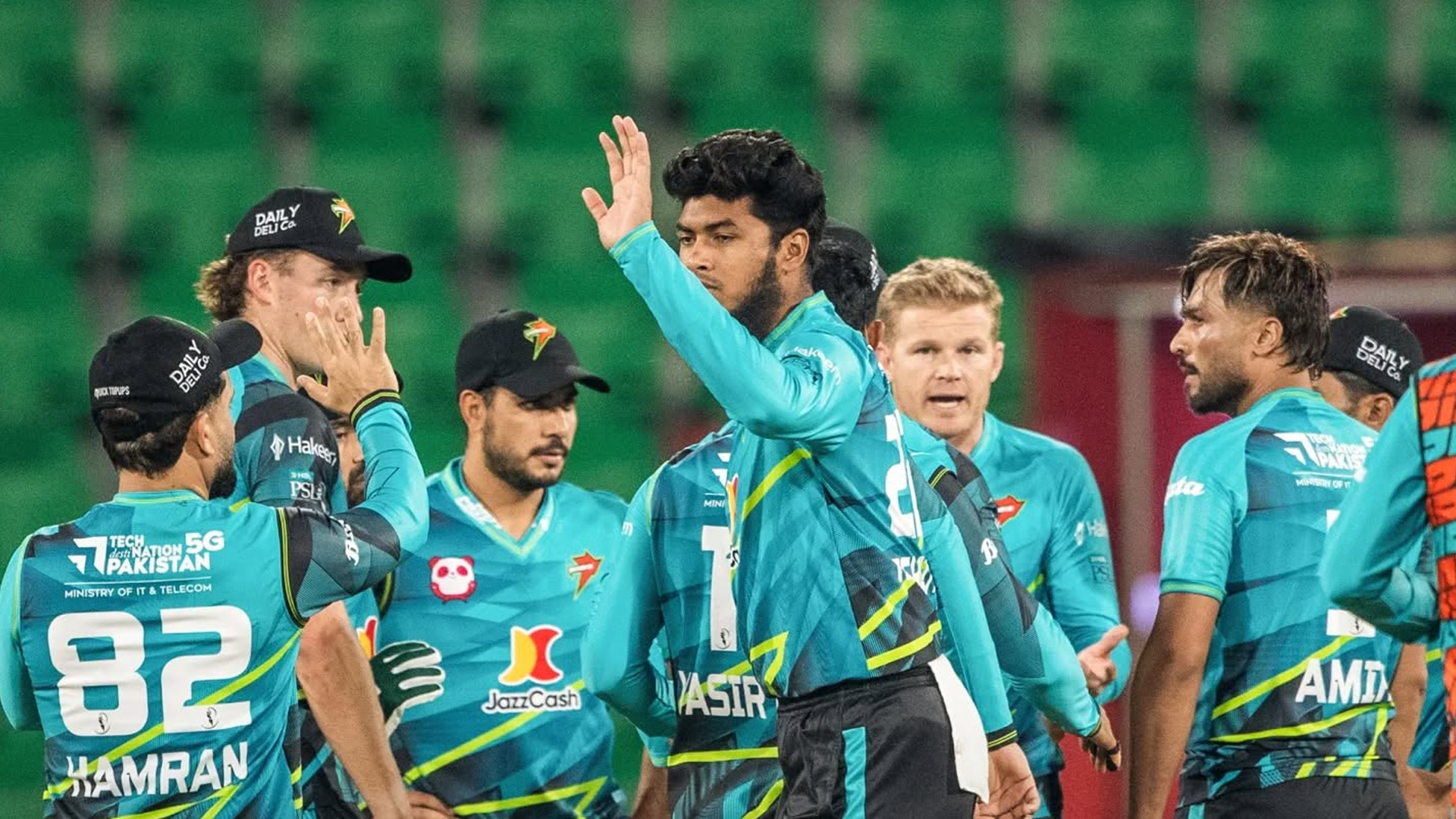 রিশাদের খরুচে বোলিং, ব্যাট হাতেও ব্যর্থতা—টানা তৃতীয় হার