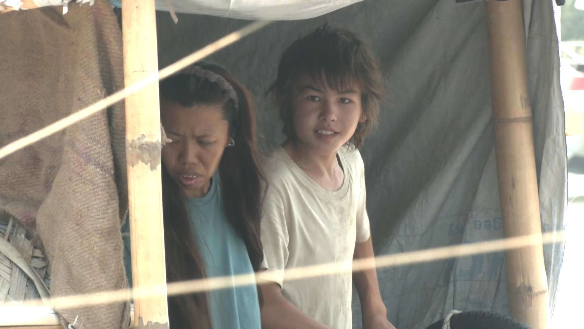 ‘দ্বীপ বালিকা’ তরীতে নিরাপদে নিউজিল্যান্ডের পর্যটক পরিবার