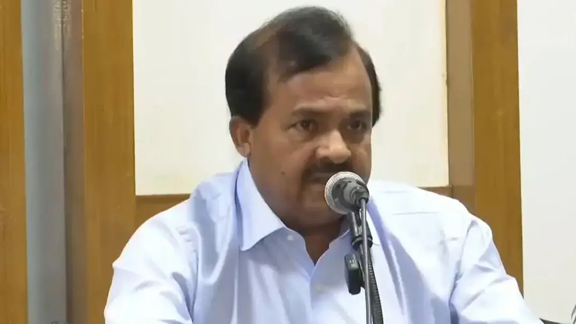 প্রধানমন্ত্রীর বিশেষ সহকারী হলেন বিজন কান্তি সরকার