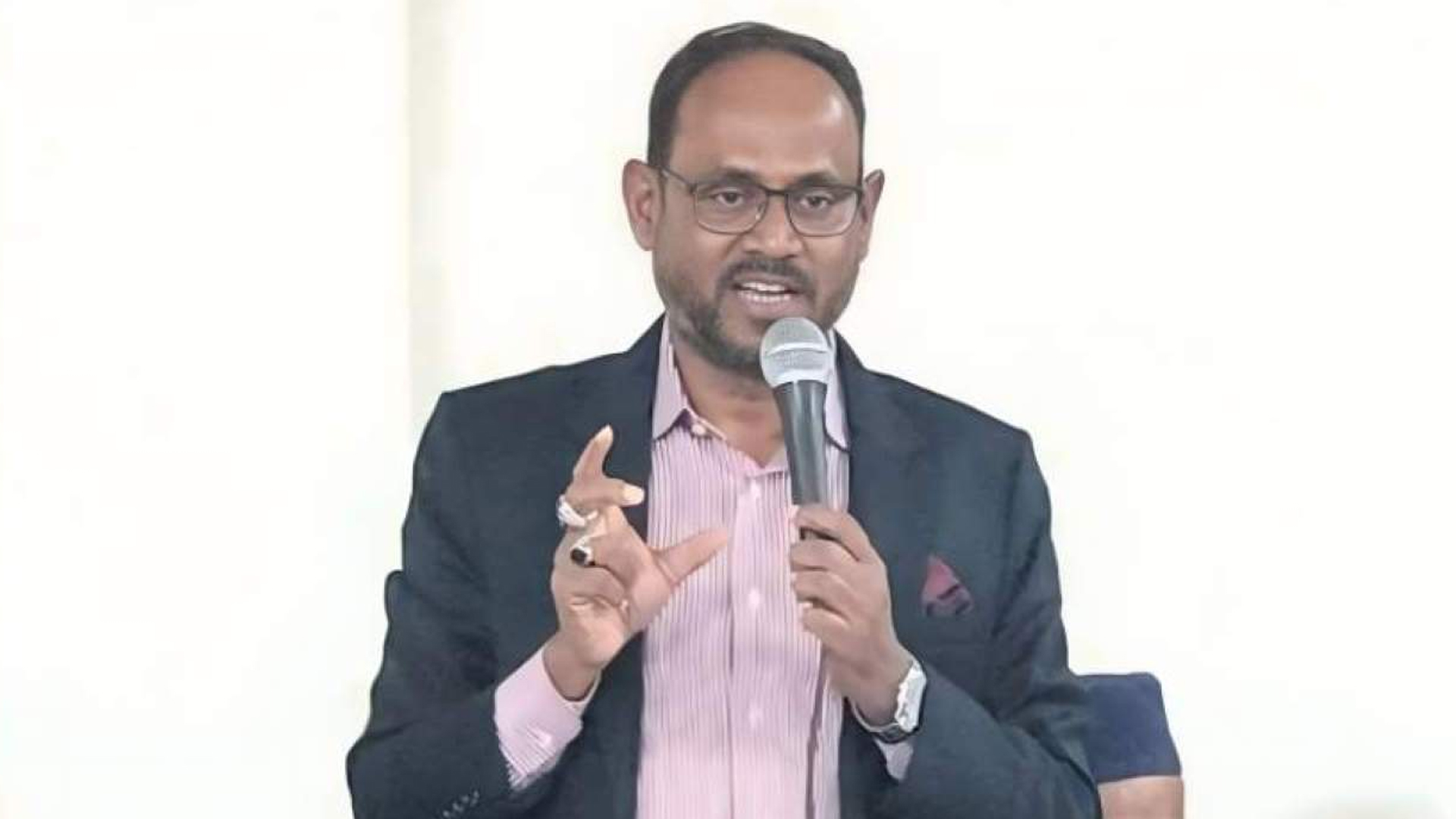 প্রাণিজ আমিষ রফতানি করা সরকারের অন্যতম লক্ষ্য: সালাউদ্দিন টুকু