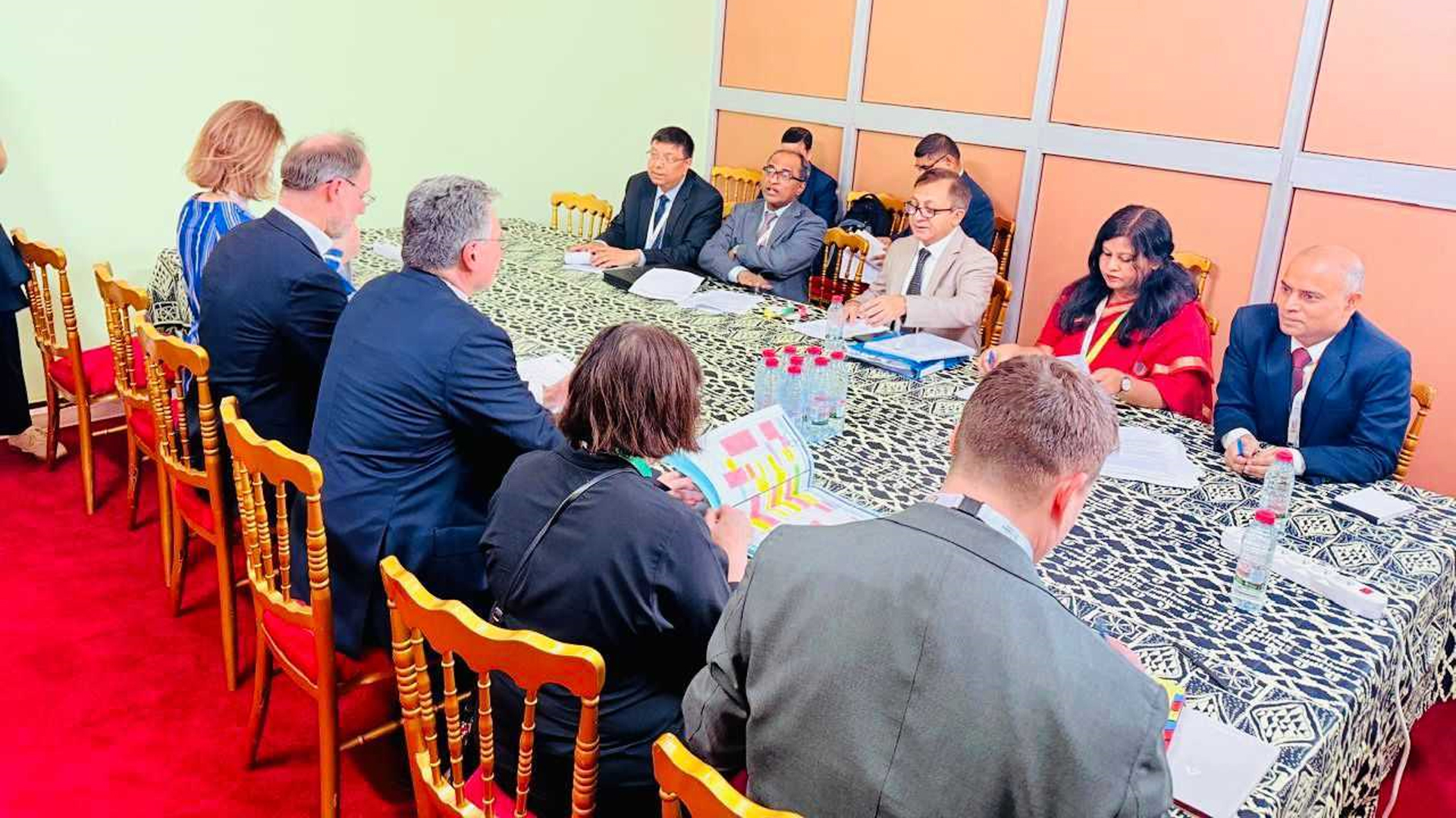 বাংলাদেশ-ইইউ দ্বিপক্ষীয় বৈঠক: বাণিজ্য ও বিনিয়োগ সহযোগিতা জোরদারের আশাবাদ