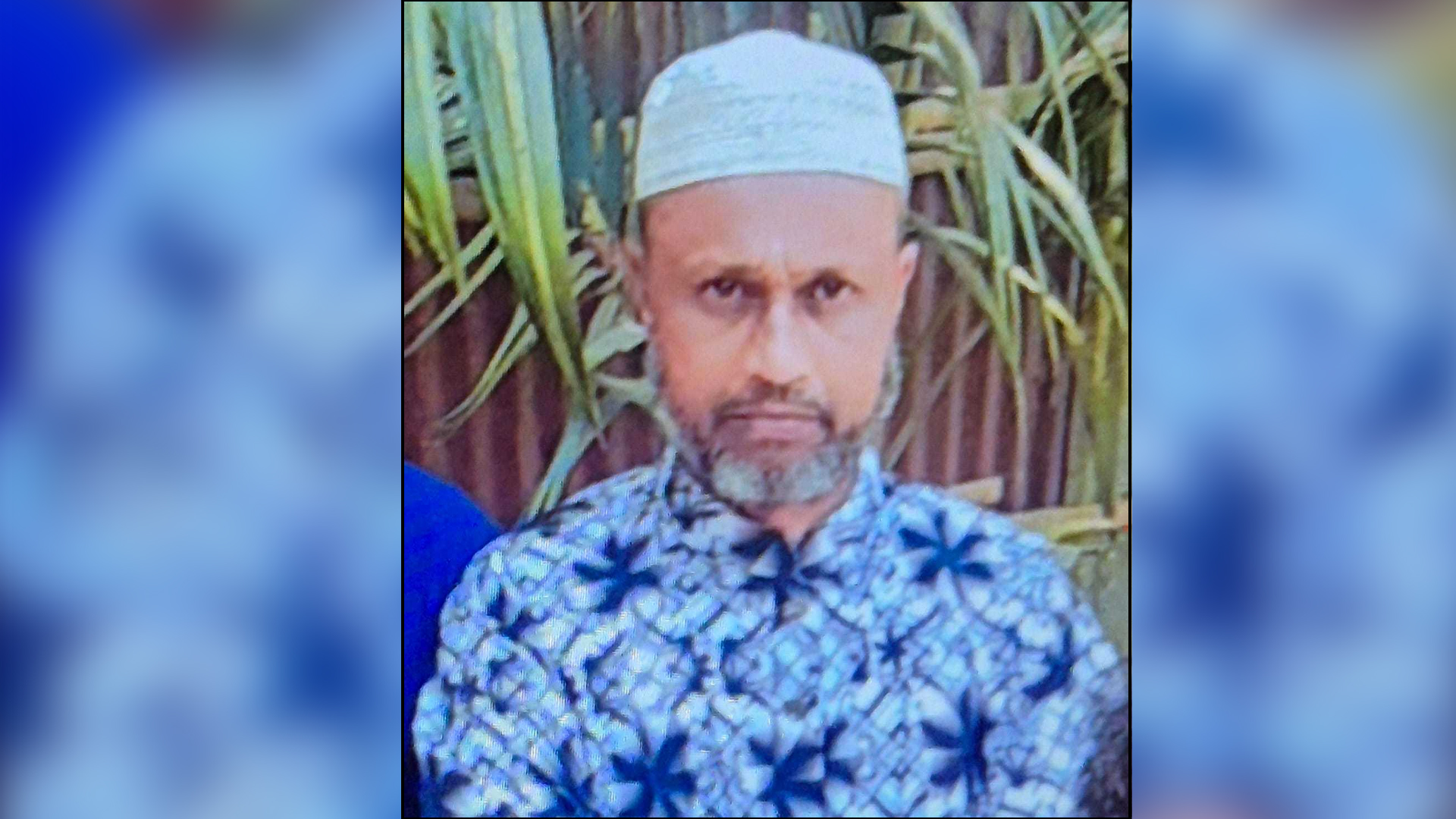 মুরগি চুরি নিয়ে বিরোধ, বাড়ি ফেরার পথে কাঠমিস্ত্রিকে কুপিয়ে হত্যা