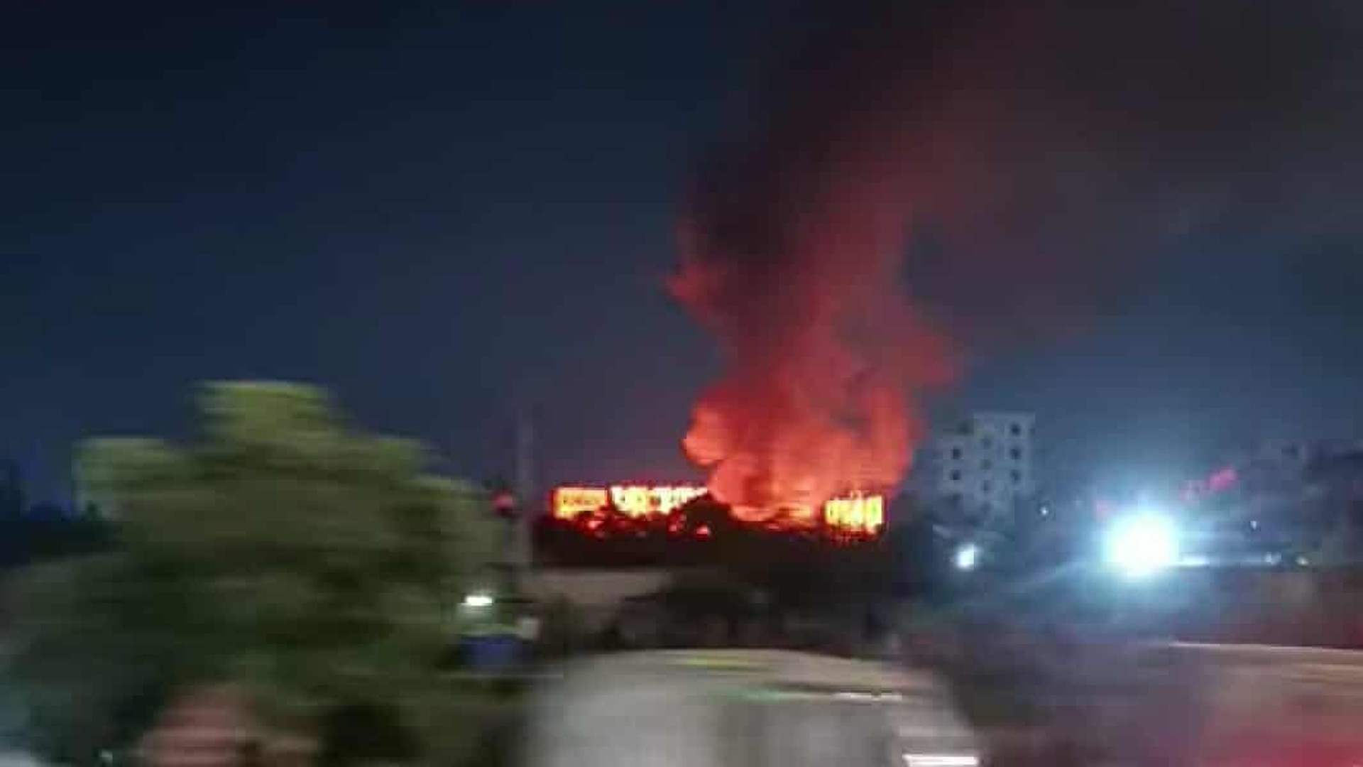 রিকশা গ্যারেজের আগুন নিয়ন্ত্রণে