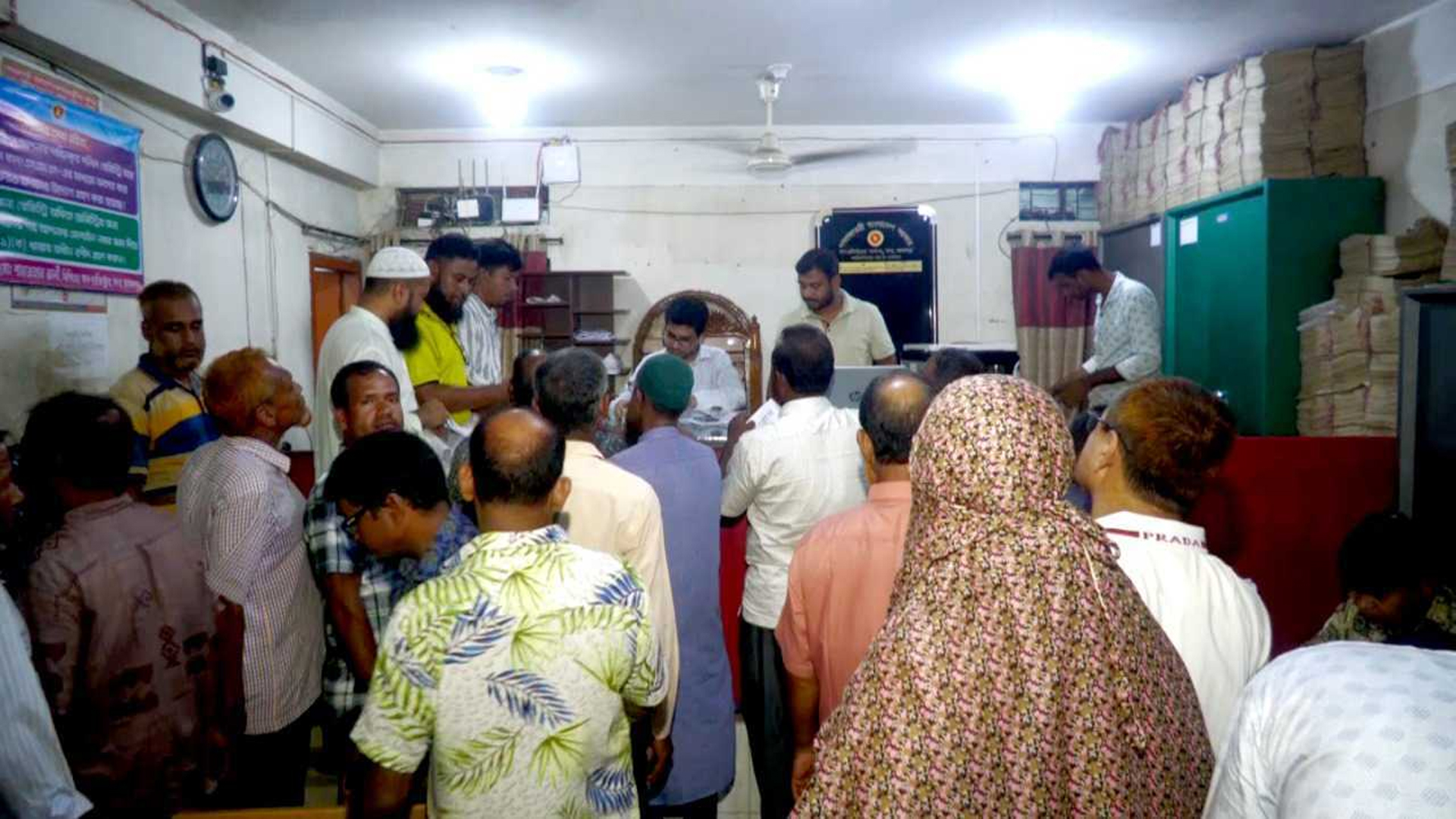 সাব-রেজিস্ট্রার নেই জামালপুরের ৩ উপজেলায়, ভোগান্তি