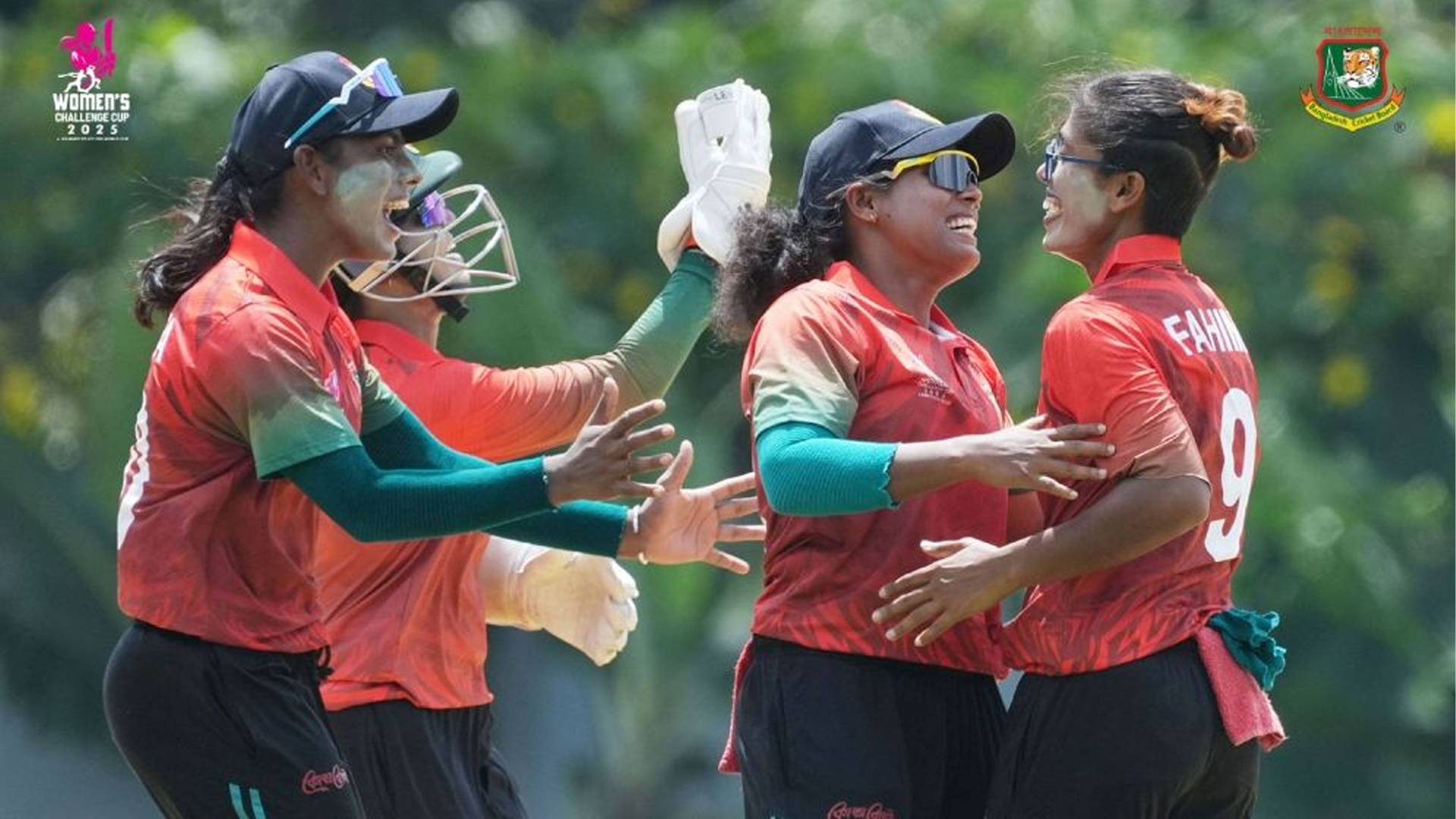 সবুজ দলকে হারাল জ্যোতির লাল দল
