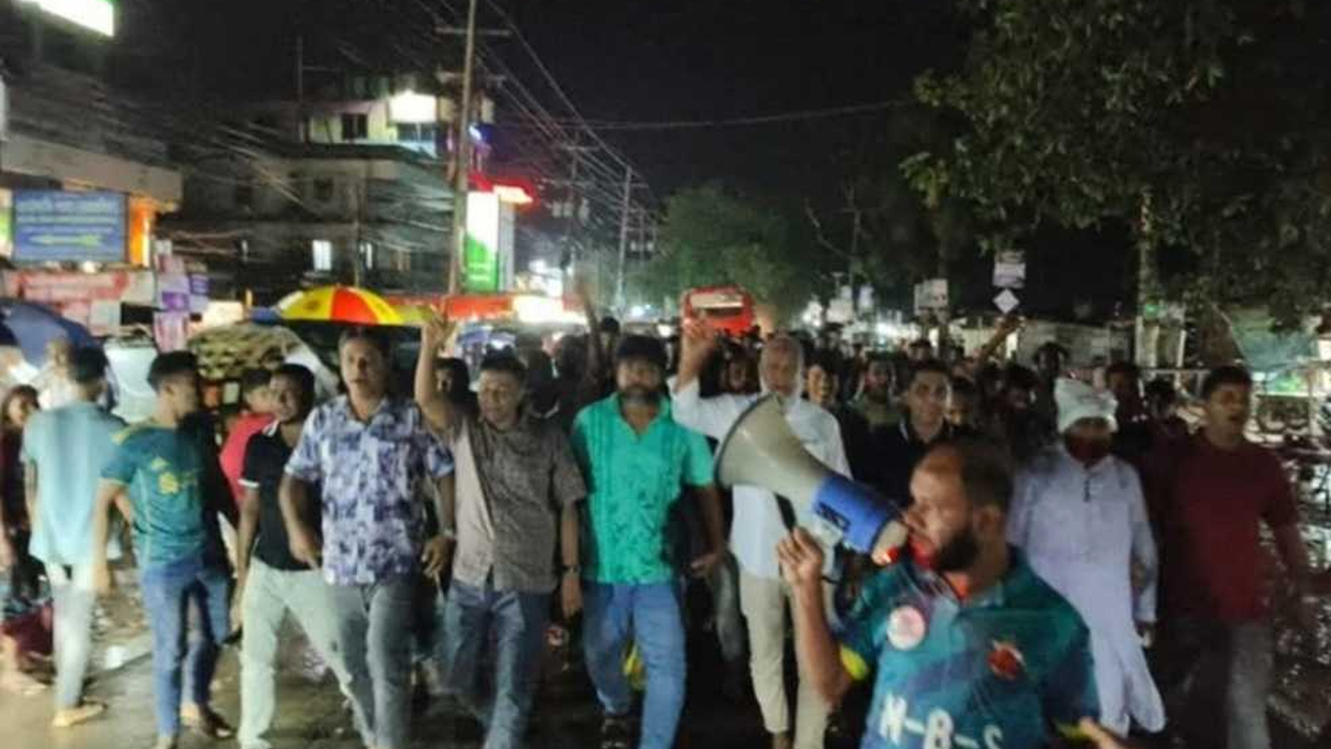 সংসদীয় আসন পুনর্বিন্যাসের প্রতিবাদে শ্যামনগরে বিক্ষোভ