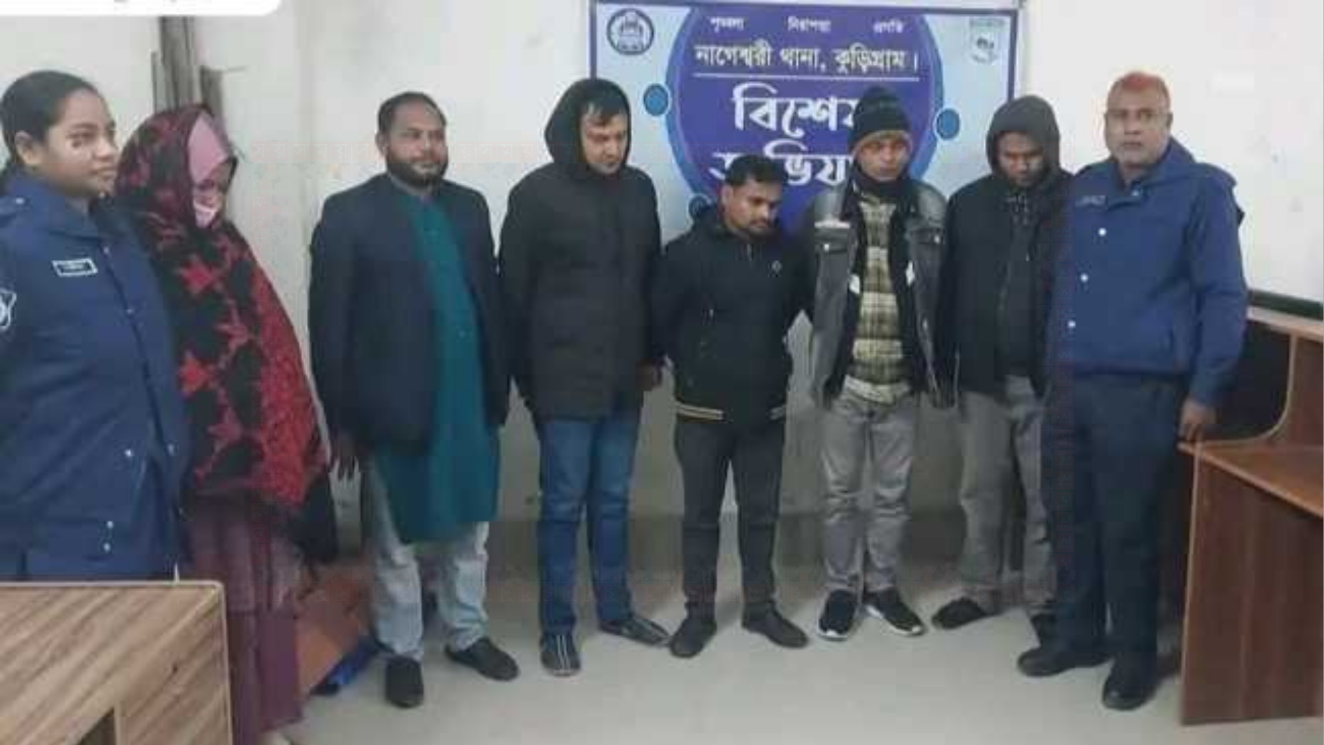 প্রশ্নফাঁসের অভিযোগে বিএনপি নেতাসহ আটক ১০