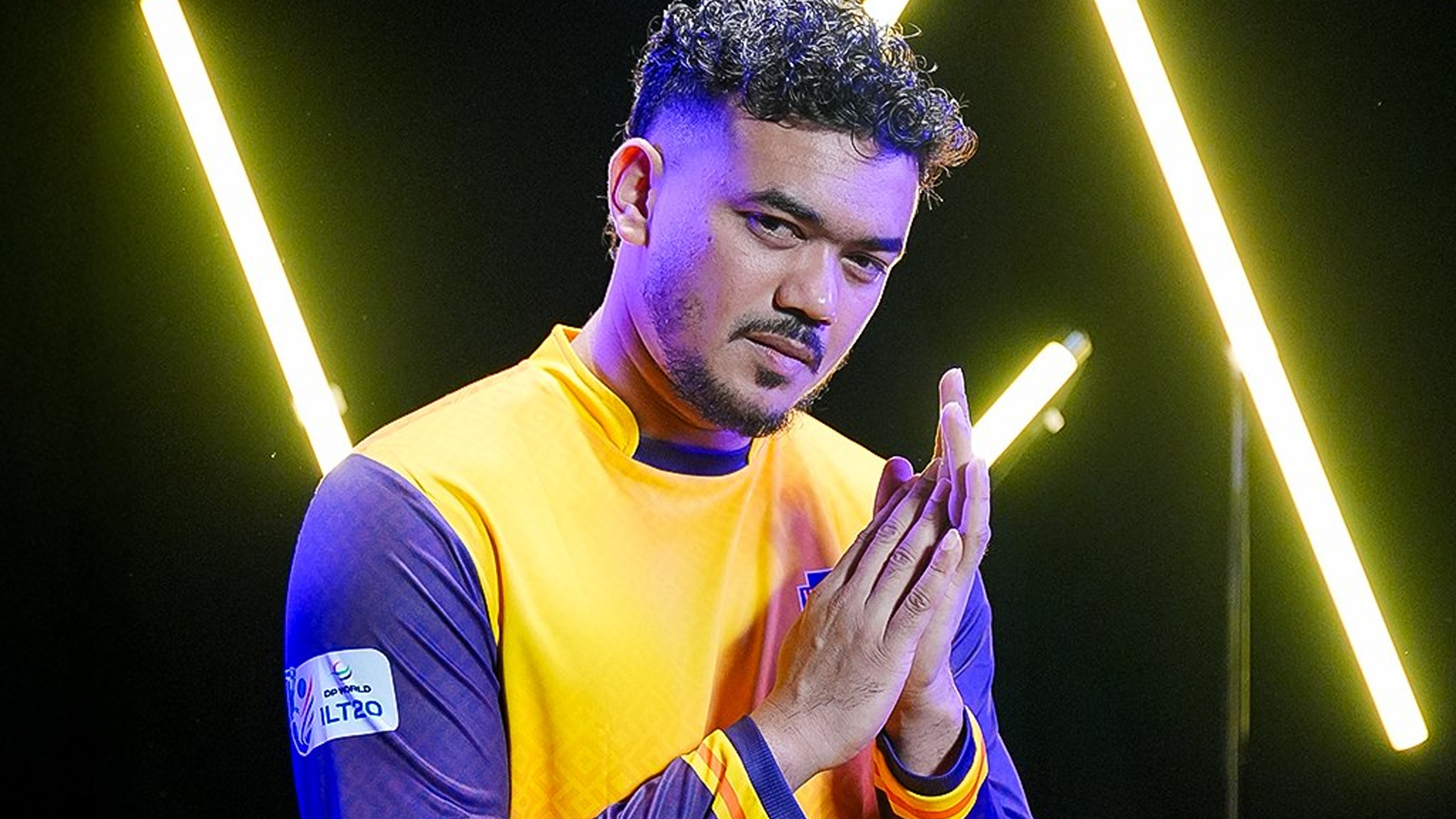 অভিষেকে বিবর্ণ তাসকিন, তবু জয় পেল দল