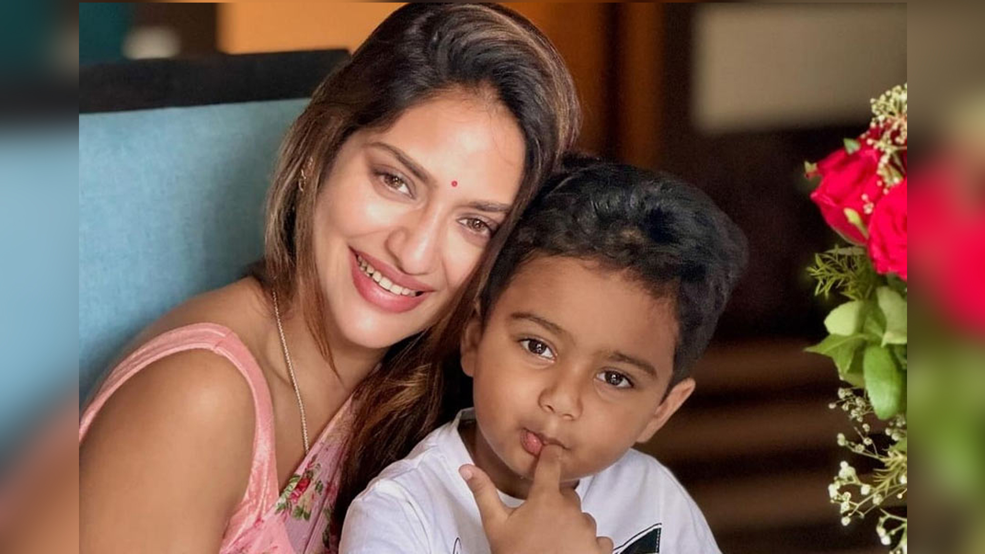 Ular, albatta, kotibani sikishadi Oral seksning pornografik fotosuratlari