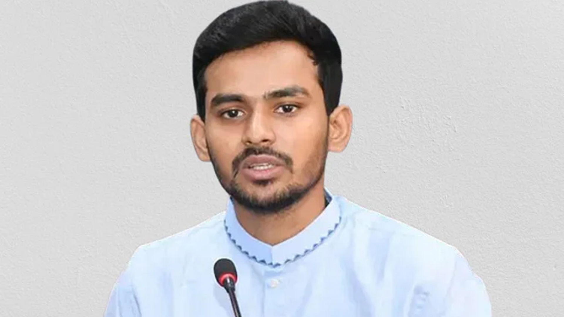 ‘হ্যাঁ’ জয়যুক্ত হলে প্রার্থীরা জনগণের কাছে আসতে বাধ্য হবে: আসিফ মাহমুদ