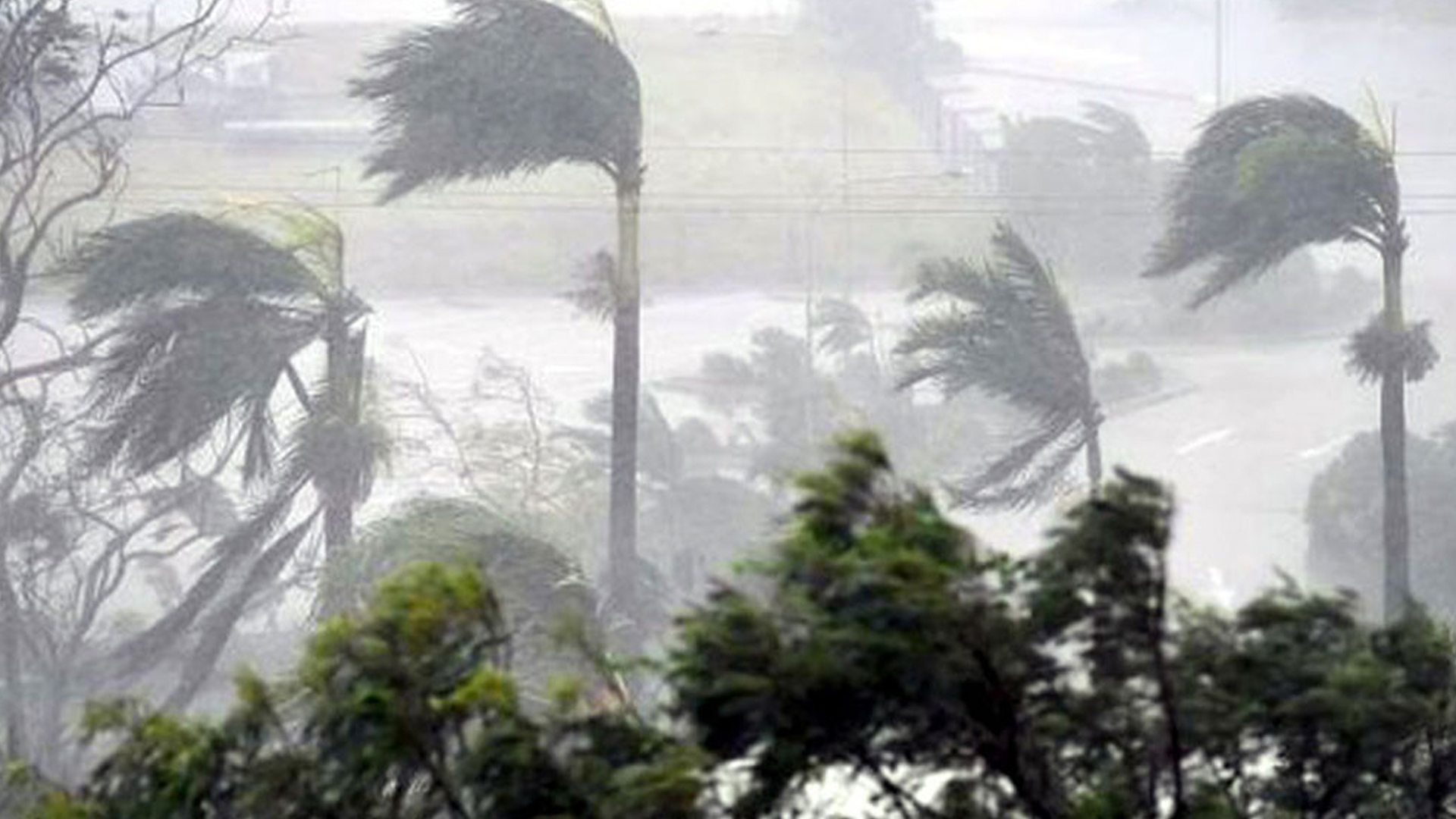 দুপুরের মধ্যে যেসব অঞ্চলে ৬০ কিমি বেগে ঝড়ের আশঙ্কা