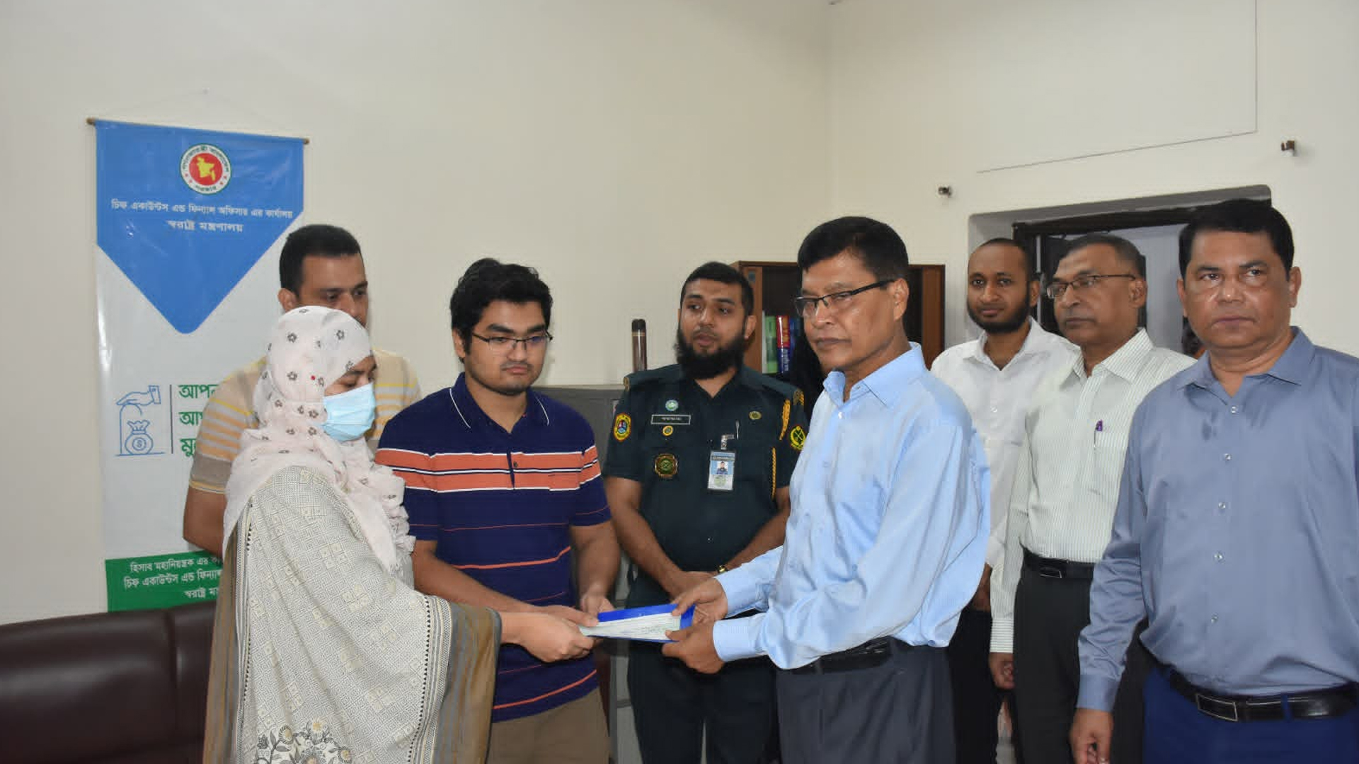 সিএজি নূরুল ইসলামের হিসাব মহানিয়ন্ত্রকসহ বিভিন্ন কার্যালয় পরিদর্শন