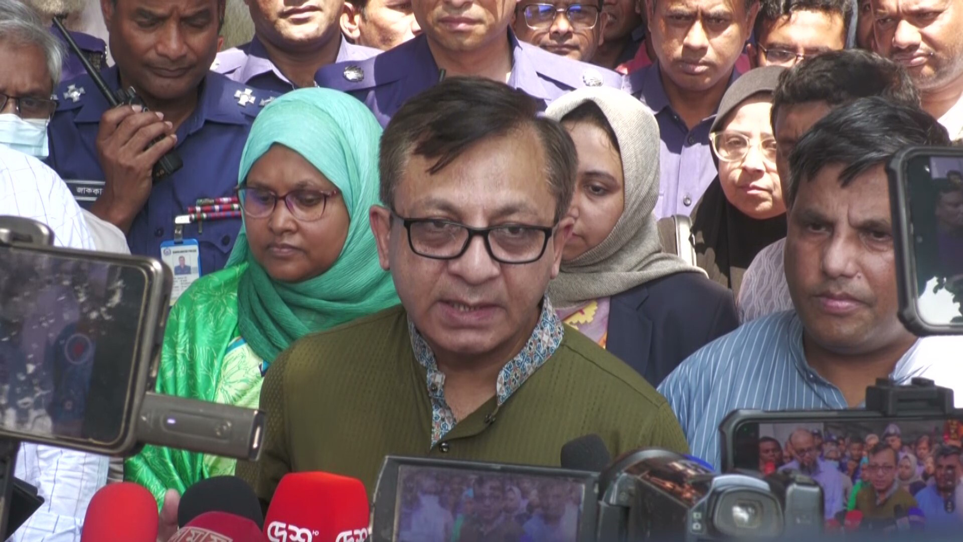 বন্ধ চিনিকল চালু করতে চায় সরকার: শিল্পমন্ত্রী