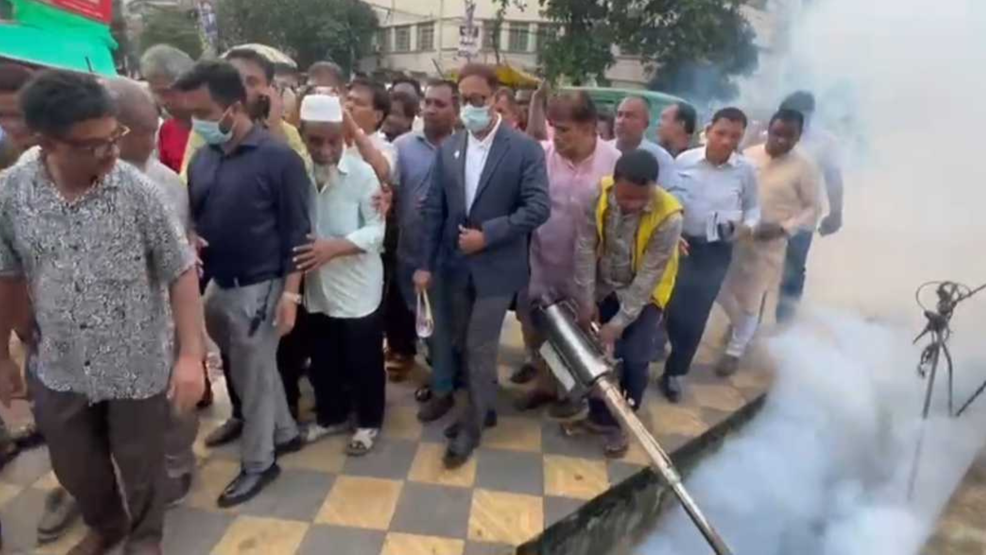 মশার প্রকোপ না কমা পর্যন্ত ক্রাশ প্রোগ্রাম চলবে: চসিক মেয়র