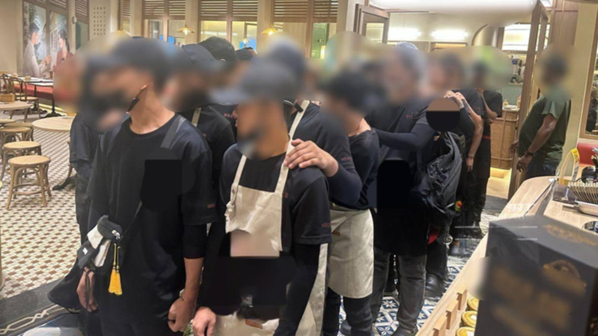 মালয়েশিয়ায় খাবারের দোকান ও কারখানায় অভিযান, ১১ বাংলাদেশিসহ আটক ৭৭