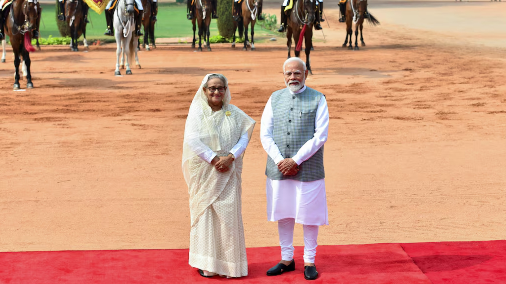 হাসিনার বিরুদ্ধে রায় কেন ভারতকে জটিল পরিস্থিতিতে ফেলেছে?