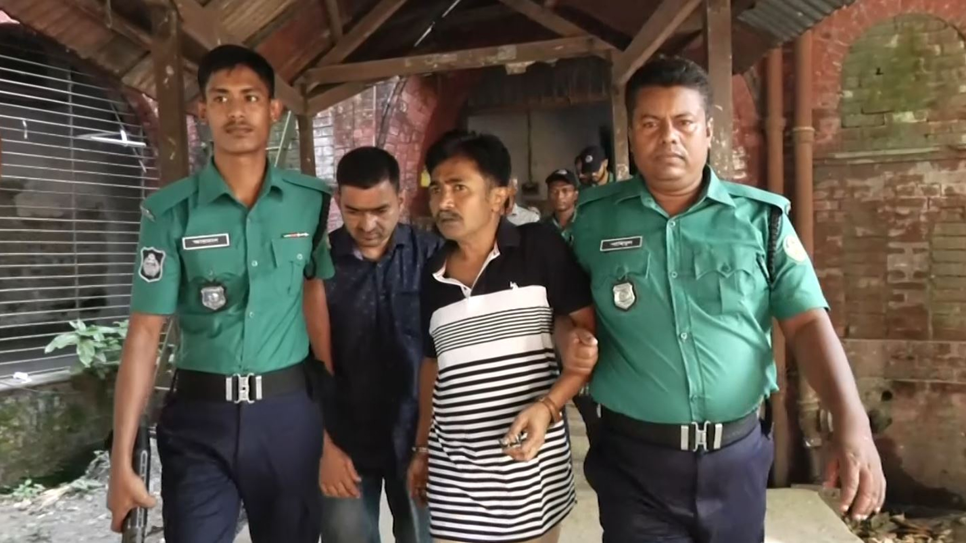 দৌলতপুরে জোড়া খুনের মামলায় ৭ জনের মৃত্যুদণ্ড