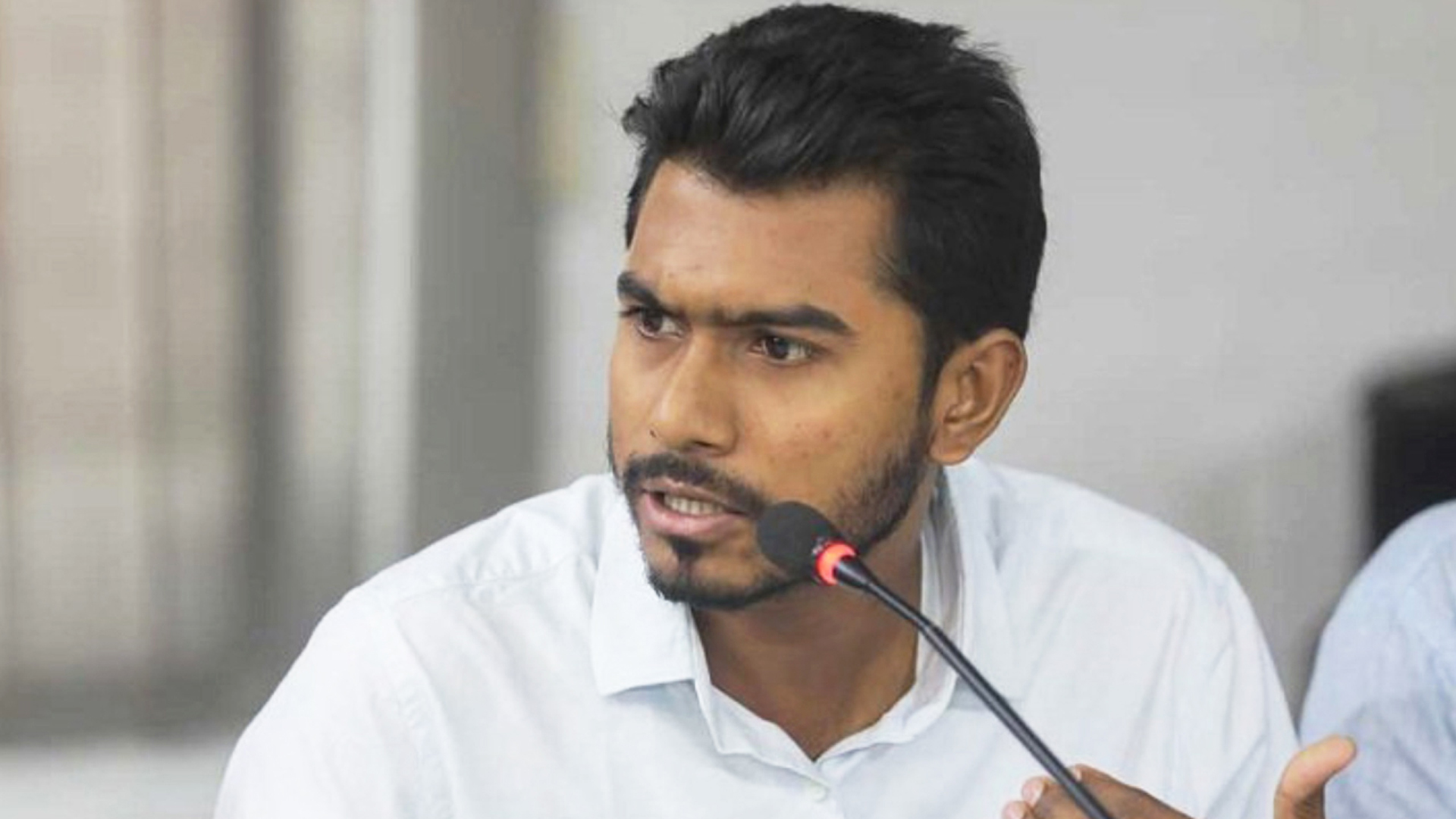 গানম্যান প্রত্যাখ্যান করে যা বললেন নুর