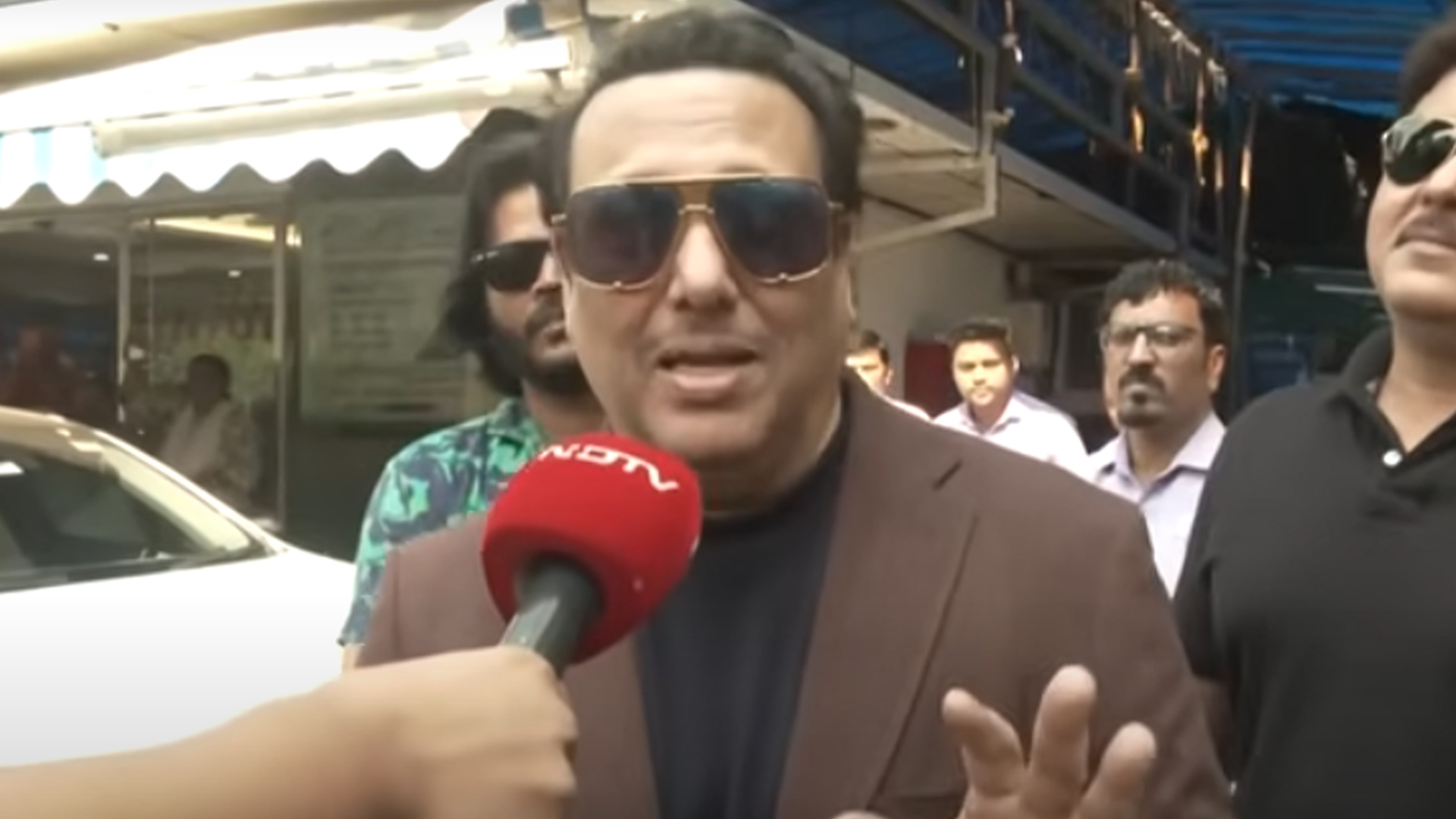 হাসপাতাল ছাড়ার সময় ভক্তদের যা বললেন গোবিন্দ