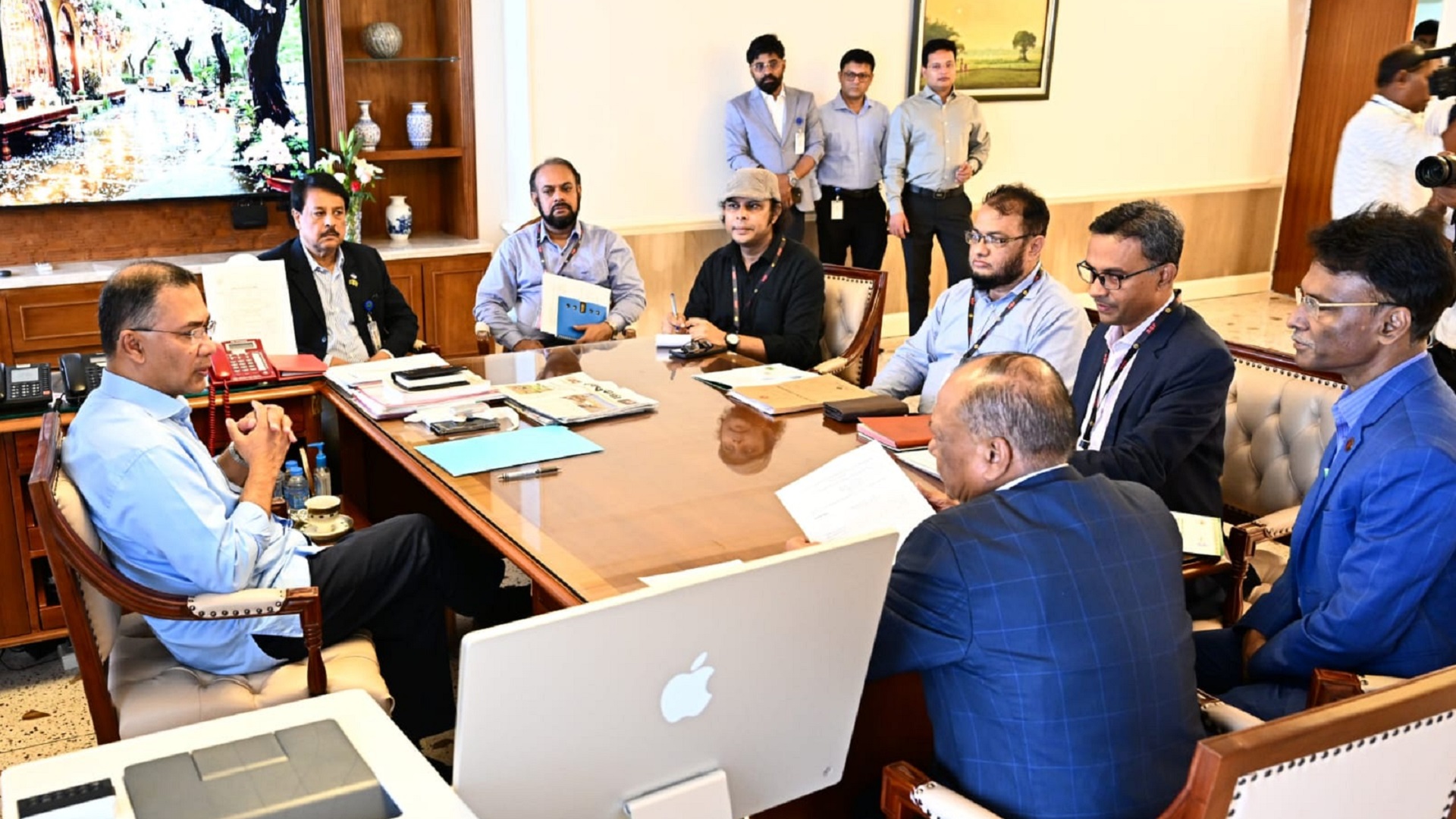 বৃক্ষরোপণ কর্মসূচি সফলভাবে বাস্তবায়নের নির্দেশ প্রধানমন্ত্রীর