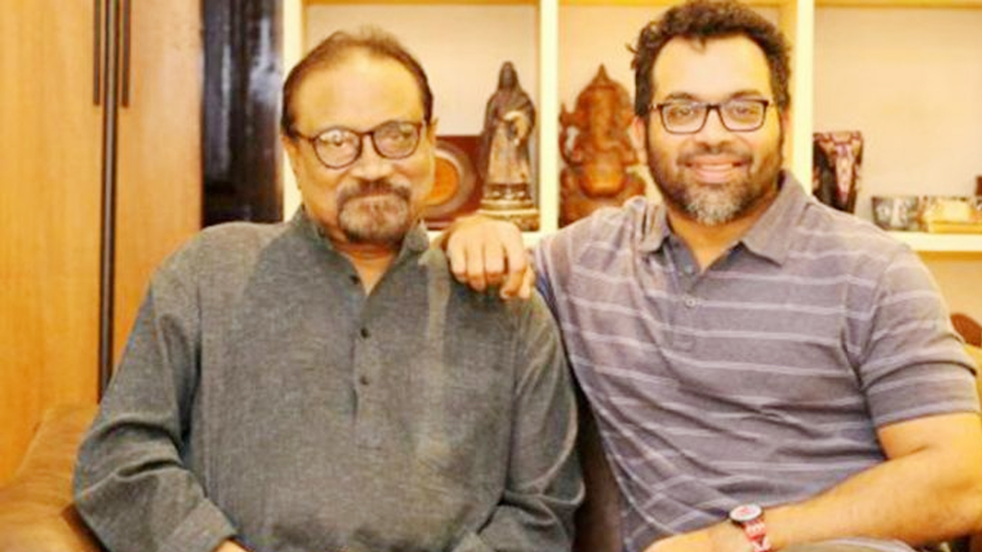 বাবা-ছেলের জন্মদিন একই দিনে