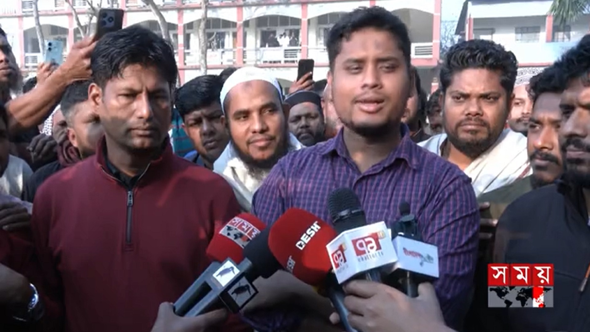 বেলা গড়ানোর সাথে সাথে আমরা বিজয়ের দ্বারপ্রান্তের দিকে যেতে থাকব: হাসনাত