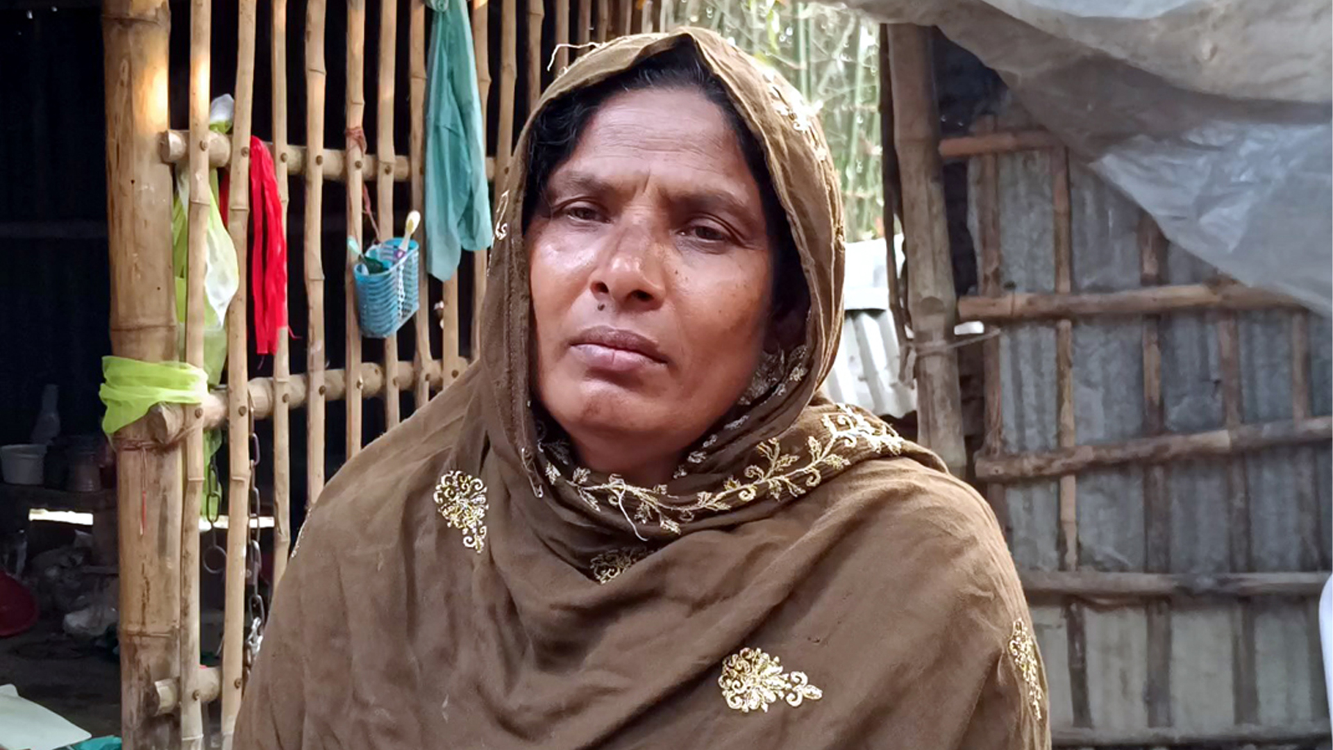 ‘আমার স্বামীর মাথা কেটে ফুটবল খেলার আসামিরা প্রকাশ্যে ঘুরে বেড়াচ্ছে’