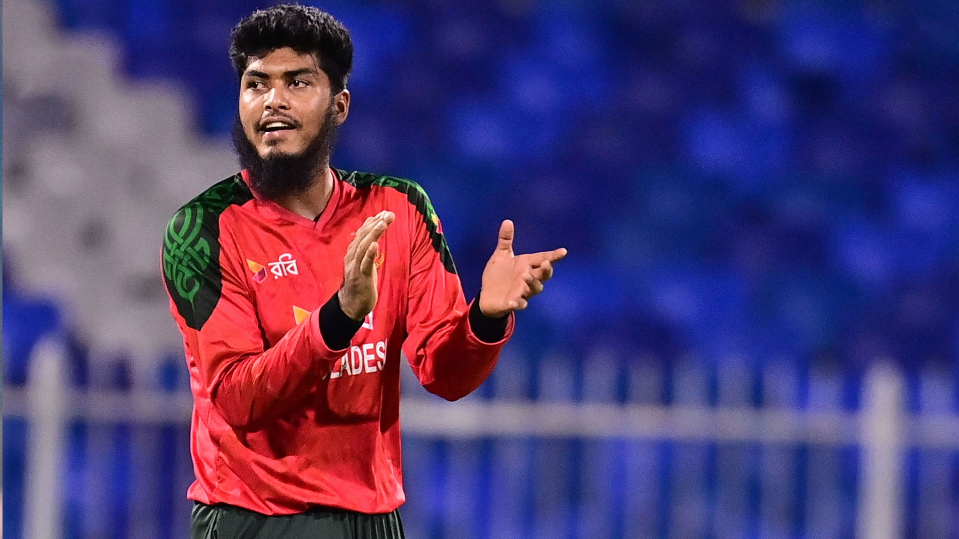 একশ’র আগে ৪ উইকেট নিয়ে আফগানিস্তানকে চেপে ধরলো বাংলাদেশ