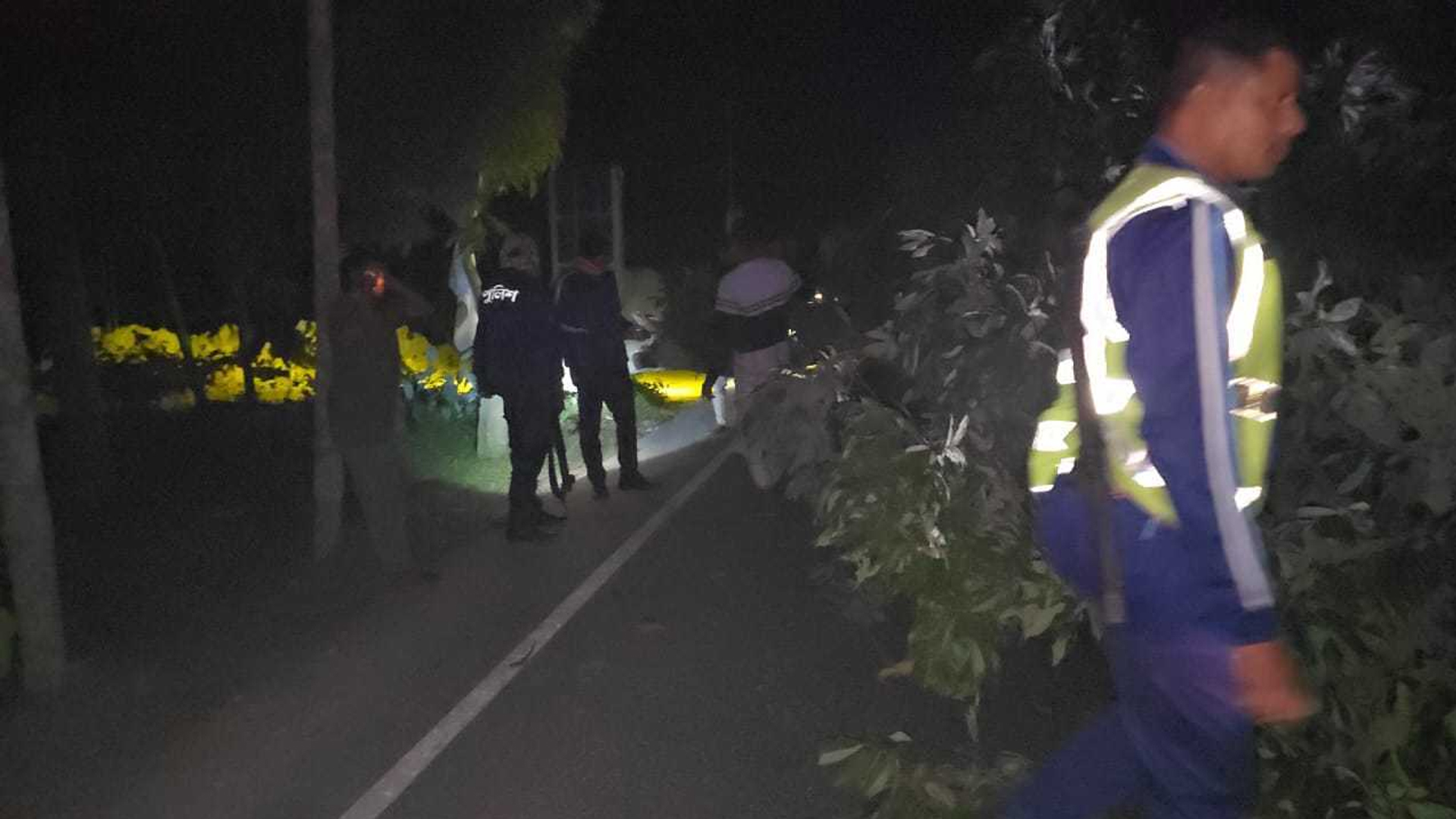 কিশোরগঞ্জে গ্রামীণ ব্যাংকে আগুন