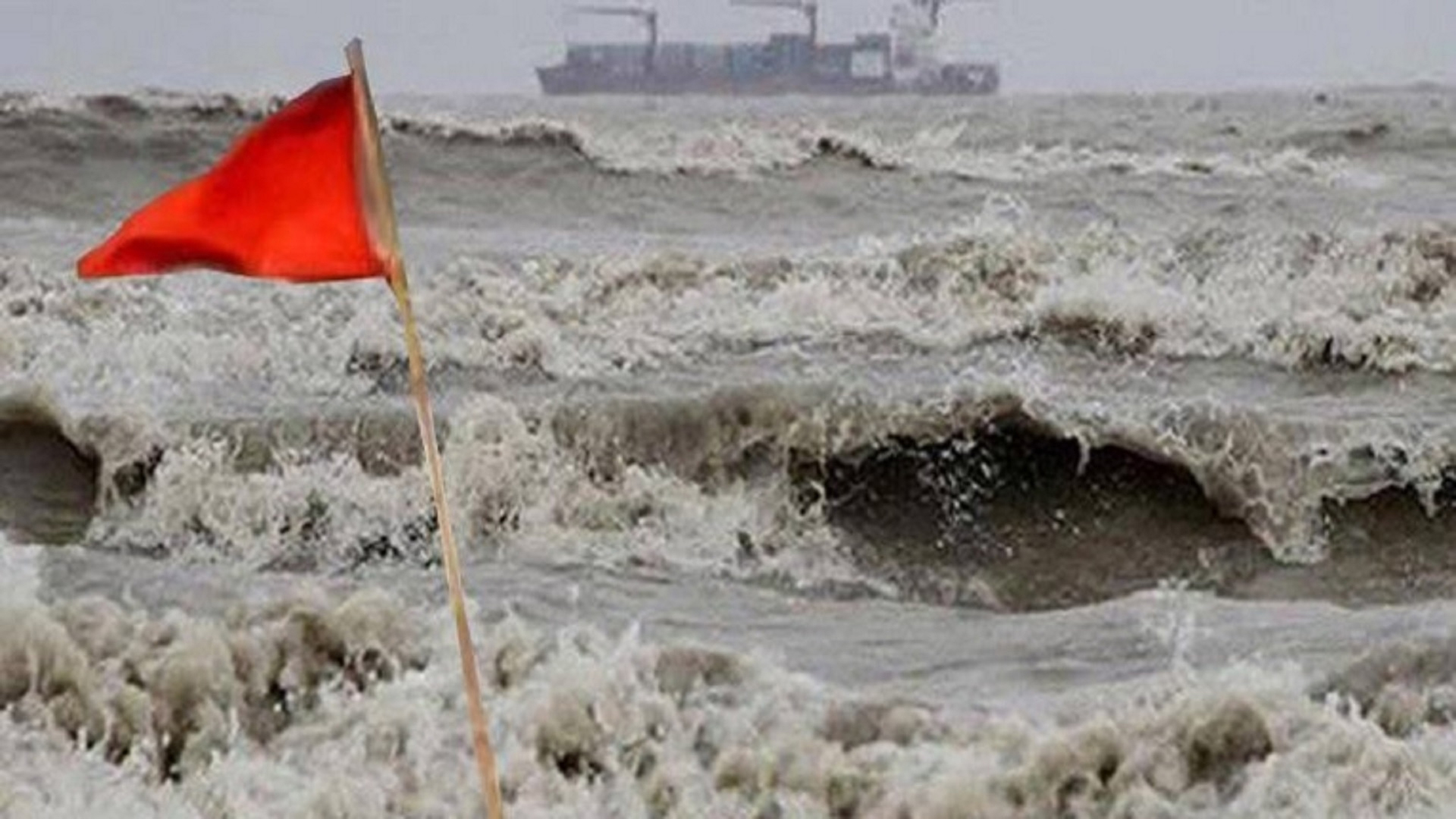 সাগরে লঘুচাপ, বজ্রসহ বৃষ্টি ও ভারি বর্ষণের আভাস