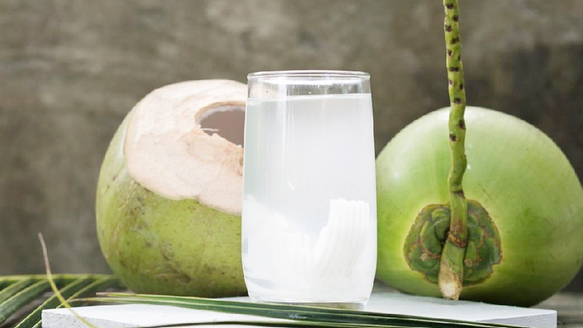 ডাব খাওয়ার আগে দেখুন ৫ সতর্কতা