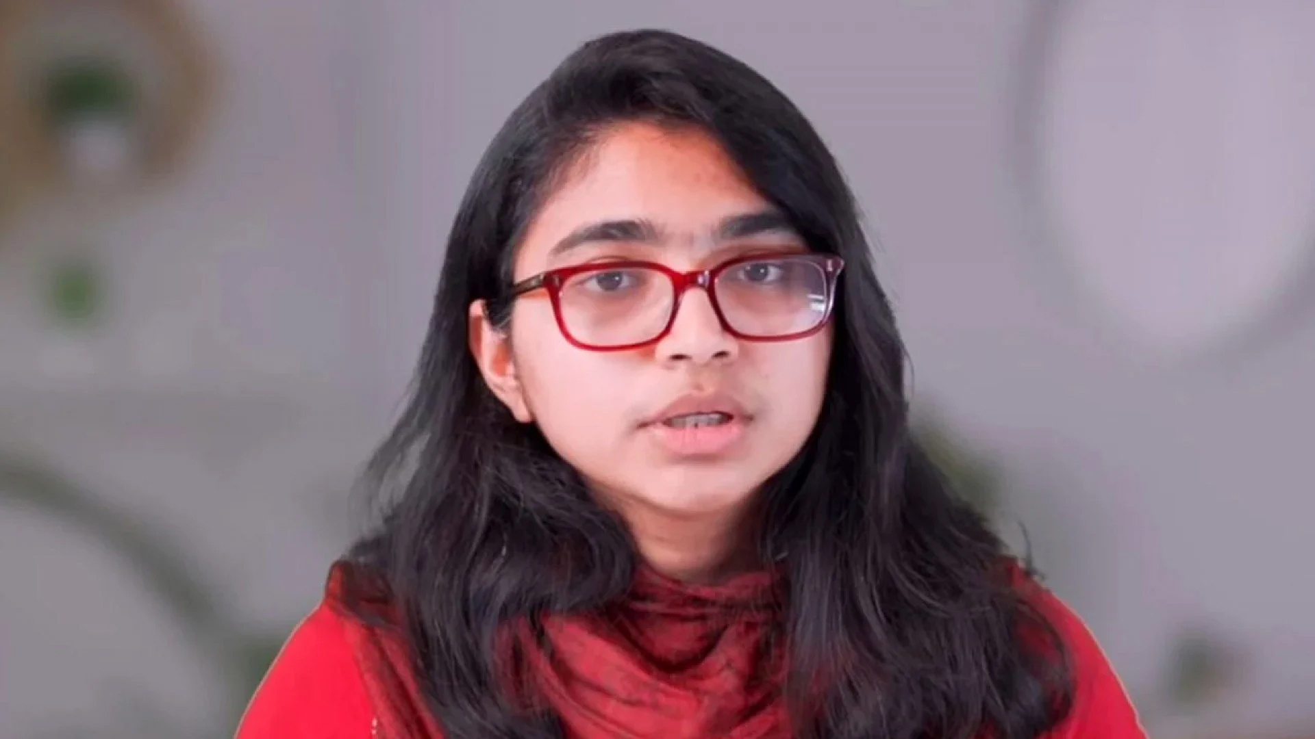 চিকিৎসা সেবা নিয়ে স্বাস্থ্যমন্ত্রীর বক্তব্যে প্রশ্ন তুললেন তাসনিম জারা