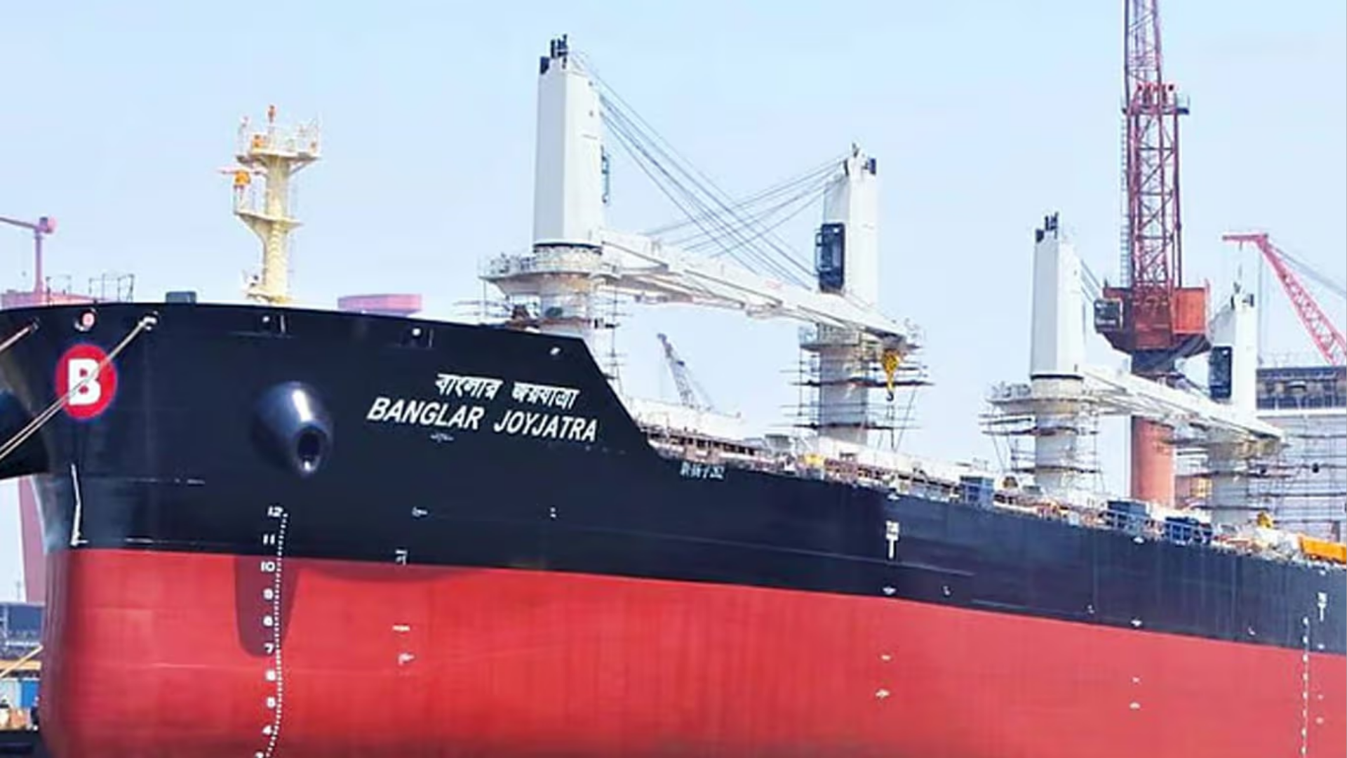 হরমুজ প্রণালী দিয়ে নিরাপদে বের হওয়ার চেষ্টায় ‘বাংলার জয়যাত্রা’