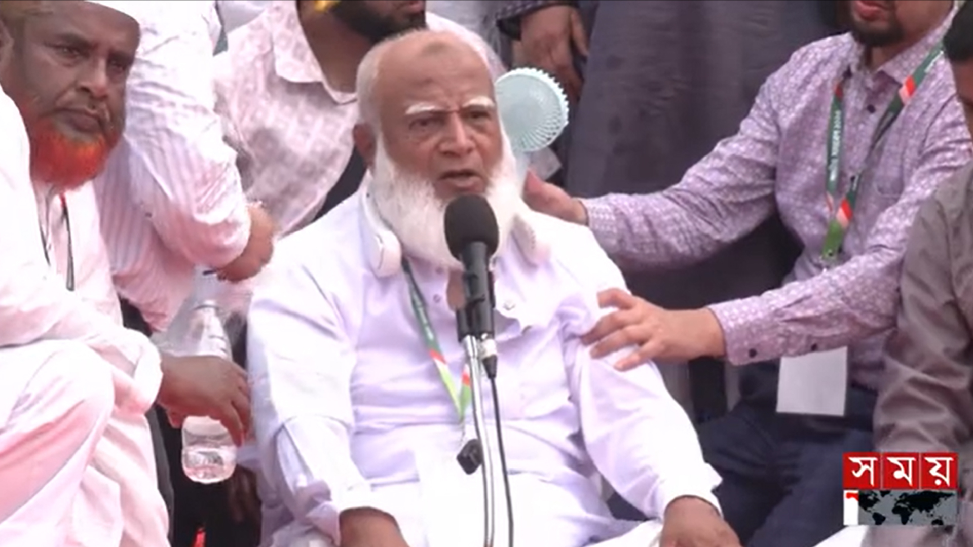 আমরা চাঁদা নেব না, নিতেও দেব না