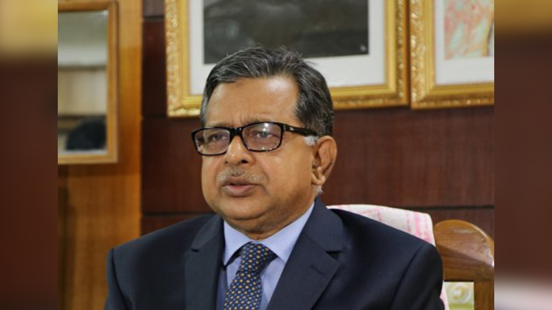 আরেকটি আন্তির্জাতিক বিমানবন্দর করার পরিকল্পনা রয়েছে বলে জানালেন বিমান প্রতিমন্ত্রী এম মাহবুব আলী। ছবি: সংগৃহীত