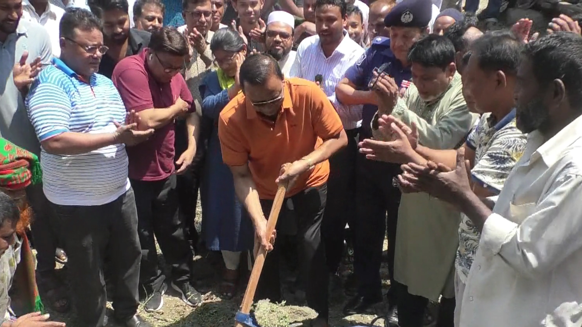 খাল খননে যেন ব্যক্তিগত কারো ক্ষতি না হয়, সরকারি জমি উদ্ধারে ছাড় নেই: মাহবুব খোকন