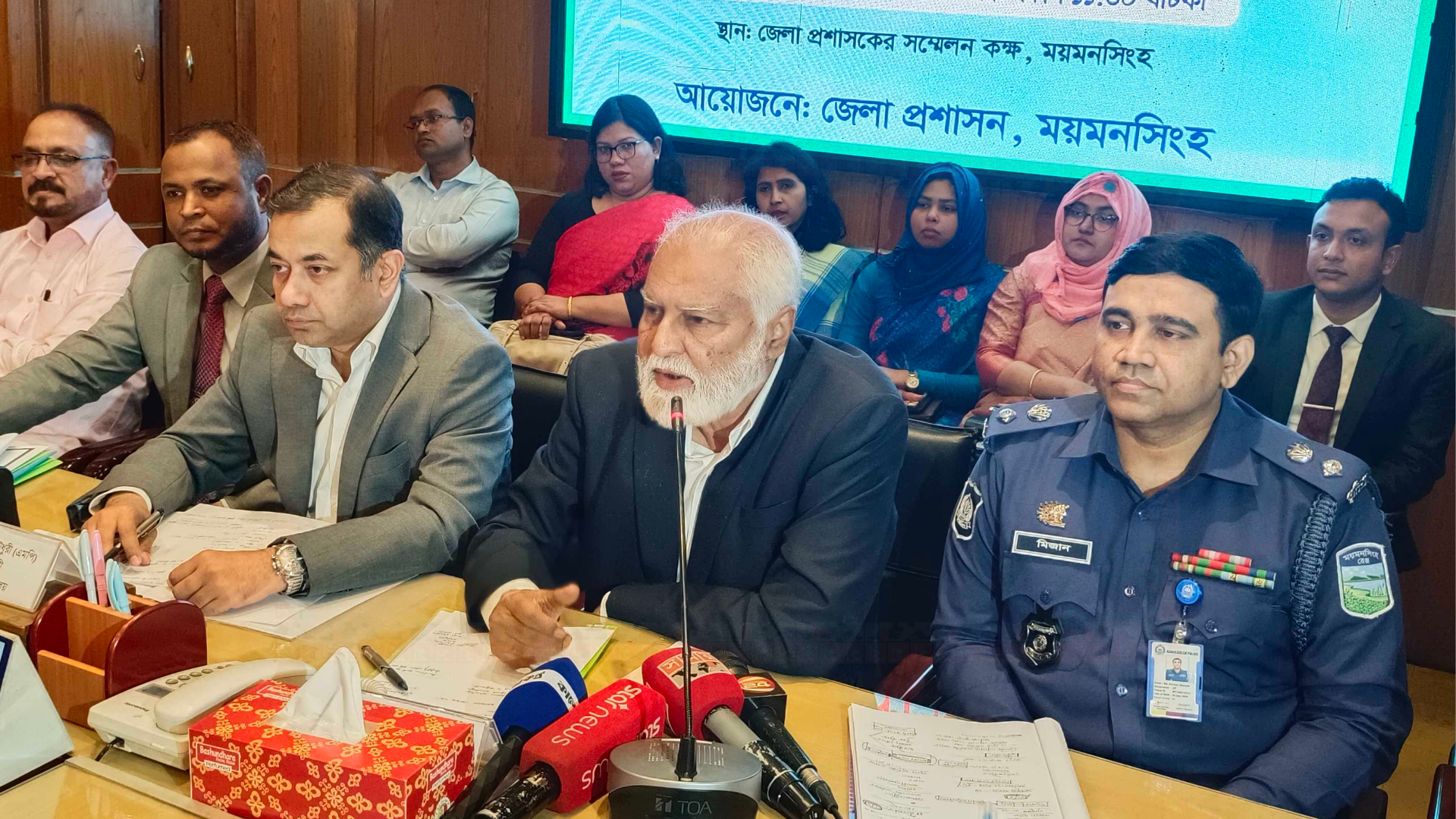 আইনশৃঙ্খলা বাহিনীকে নির্মম না হয়ে কঠোর হওয়ার আহ্বান দুর্যোগ প্রতিমন্ত্রীর