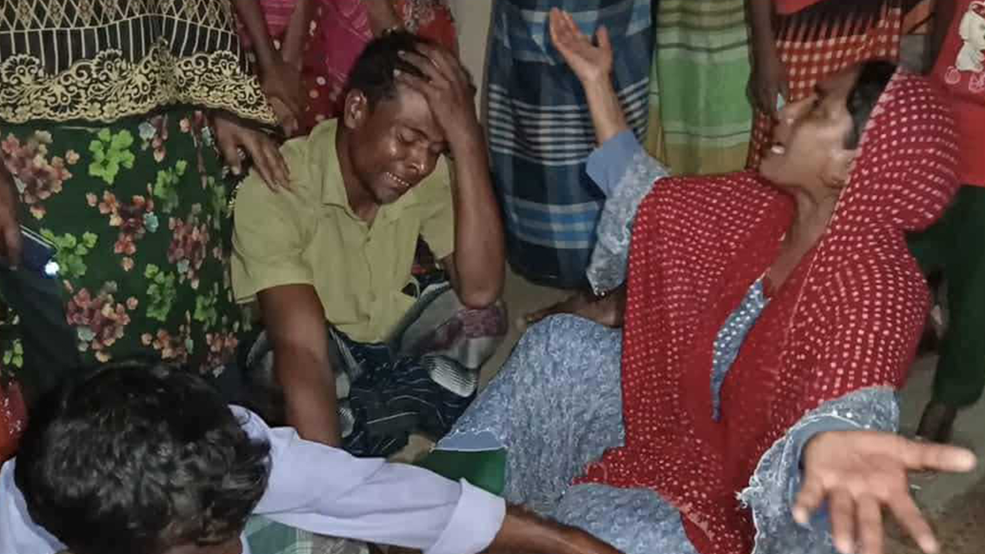 জামালপুরে লিচুর বিচি গলায় আটকে প্রাণ গেল শিশুর