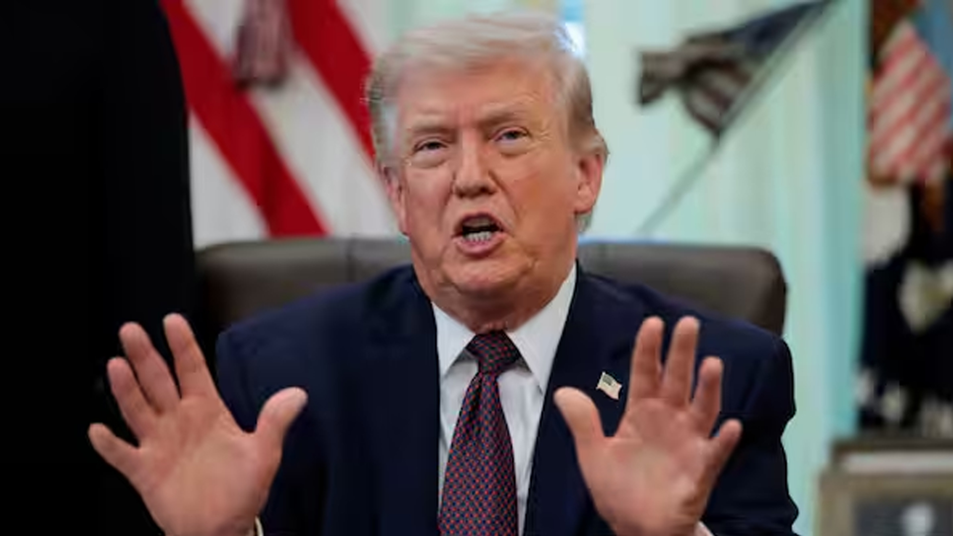 ন্যাটো থেকে বেরিয়ে যাওয়ার কথা জোরালোভাবে বিবেচনা করছেন ট্রাম্প