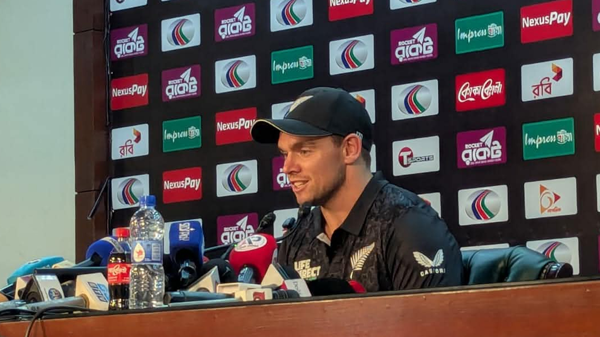 বাংলাদেশকে 'বড় চ্যালেঞ্জ' মানলেও লড়াইয়ের জন্য প্রস্তুত কিউইরা