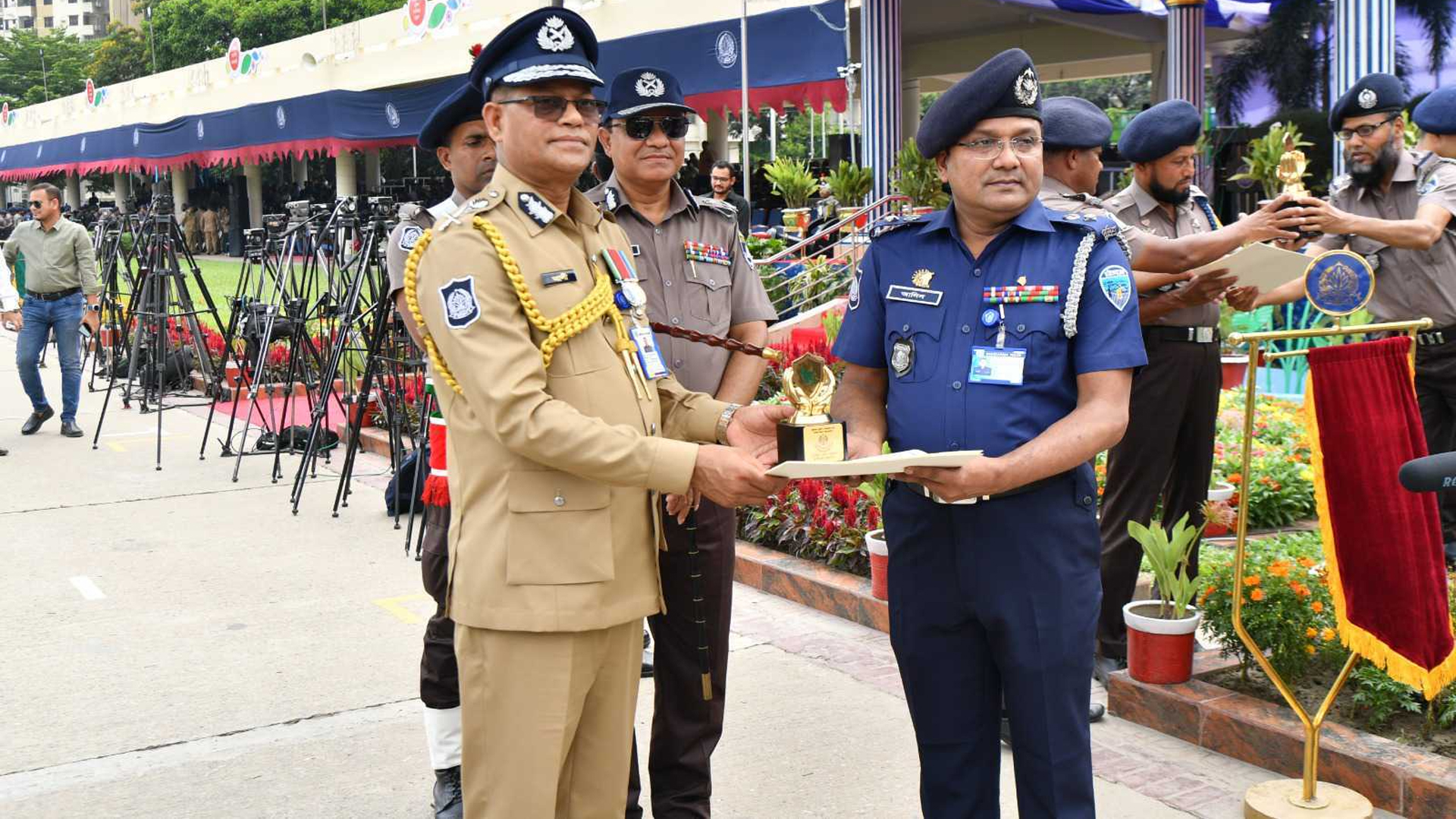 সীমান্তে অস্ত্র-মাদক উদ্ধারে সাফল্য দেখাচ্ছে কুমিল্লা জেলা পুলিশ