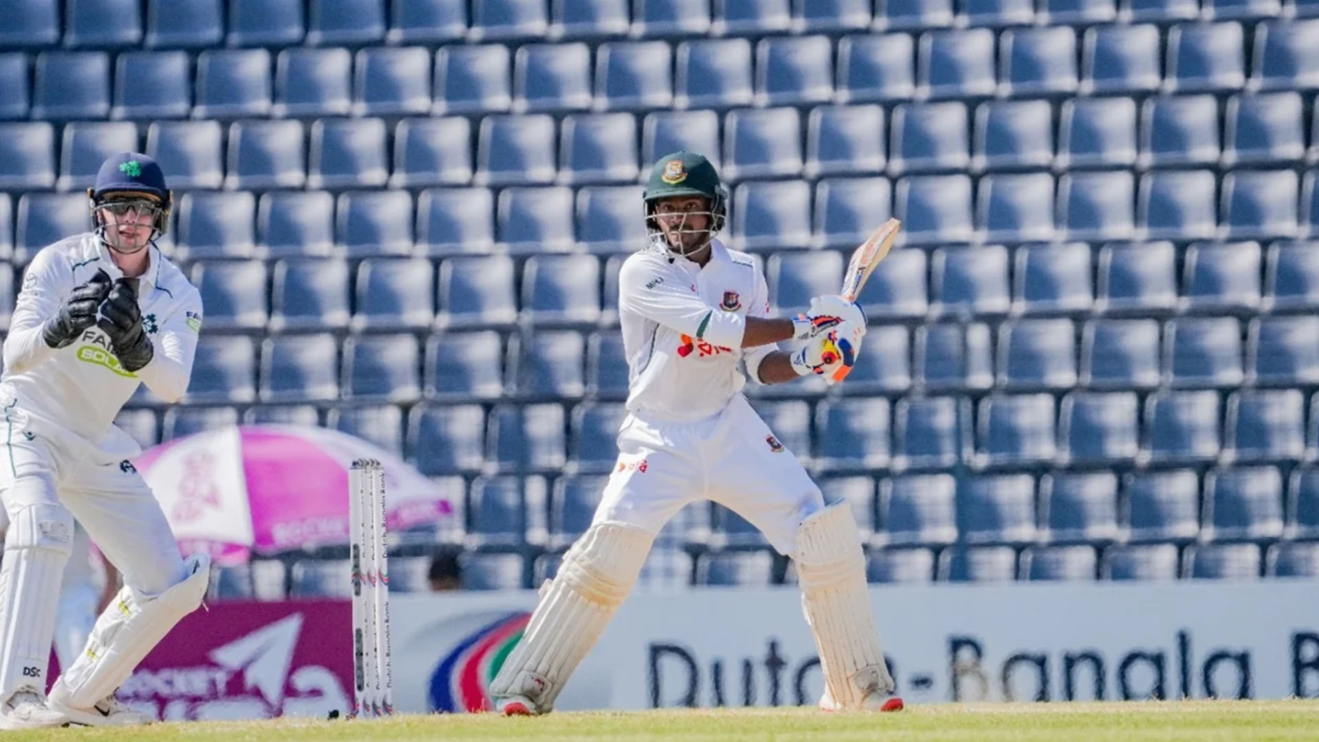 প্রথম ডাবল সেঞ্চুরি মিস করে হতাশ জয়