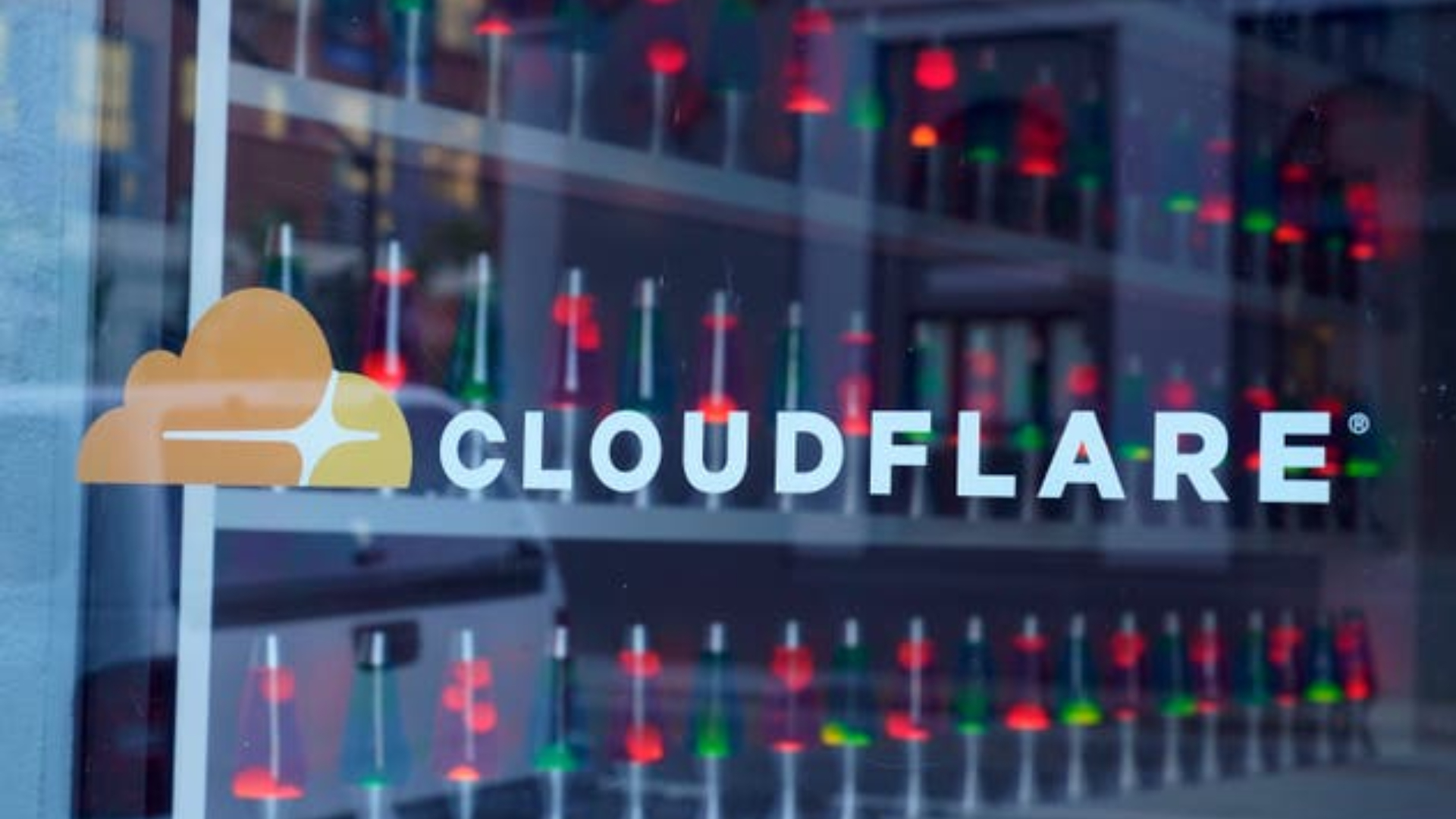 ক্লাউডফ্লেয়ারে বিভ্রাট: বিশ্বজুড়ে বিভিন্ন ওয়েবসাইট ডাউন