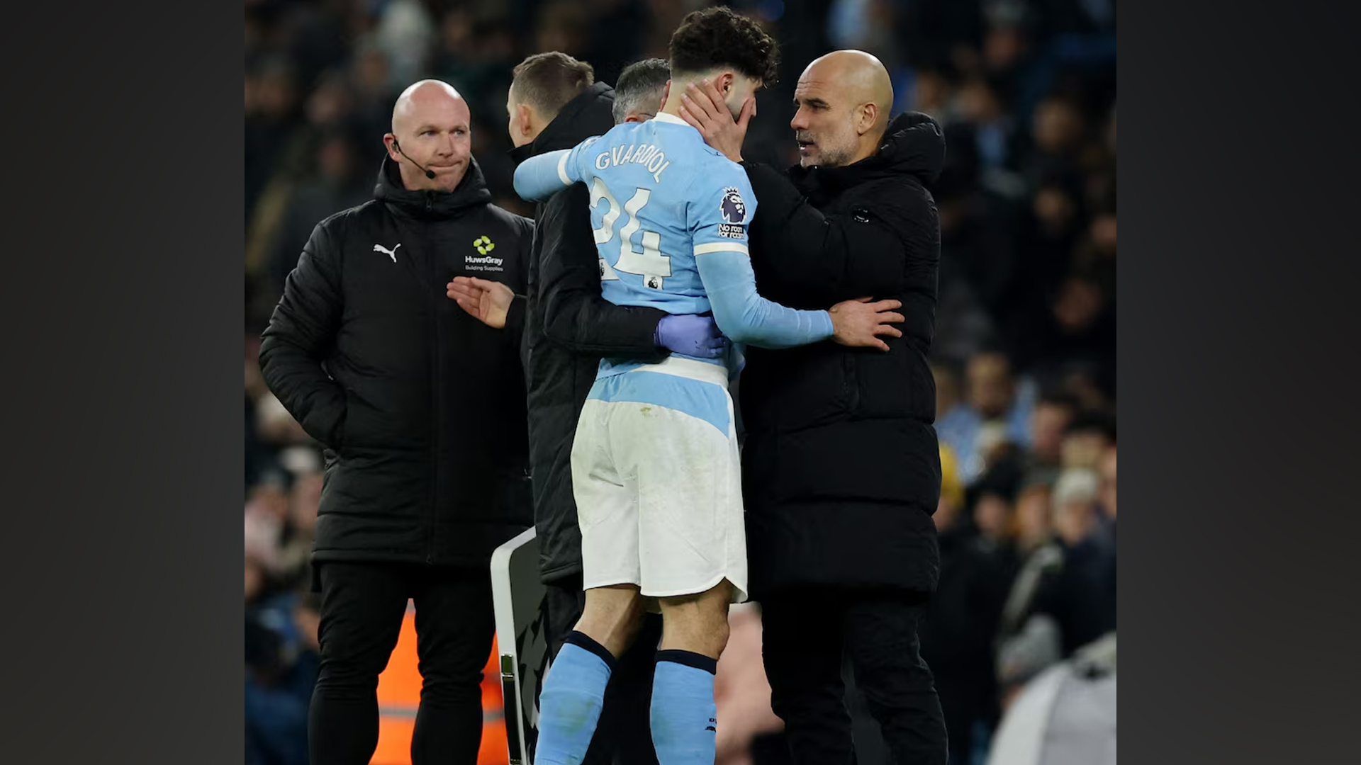 দুই ডিফেন্ডারের চোটে বড় ধাক্কা খেলো ম্যানচেস্টার সিটি