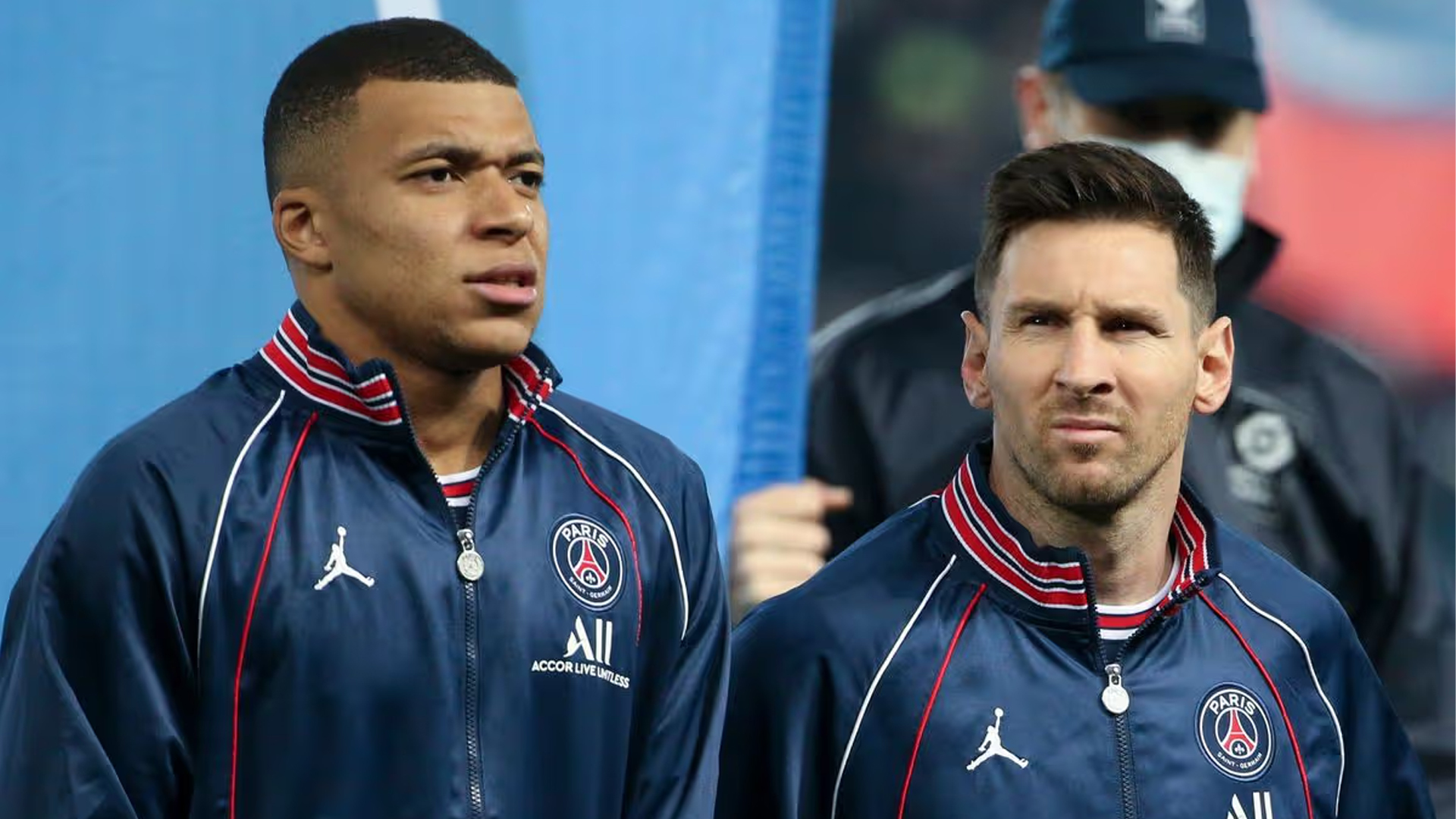 পিএসজি মেসিকে প্রাপ্য সম্মান দেয়নি: এমবাপ্পে